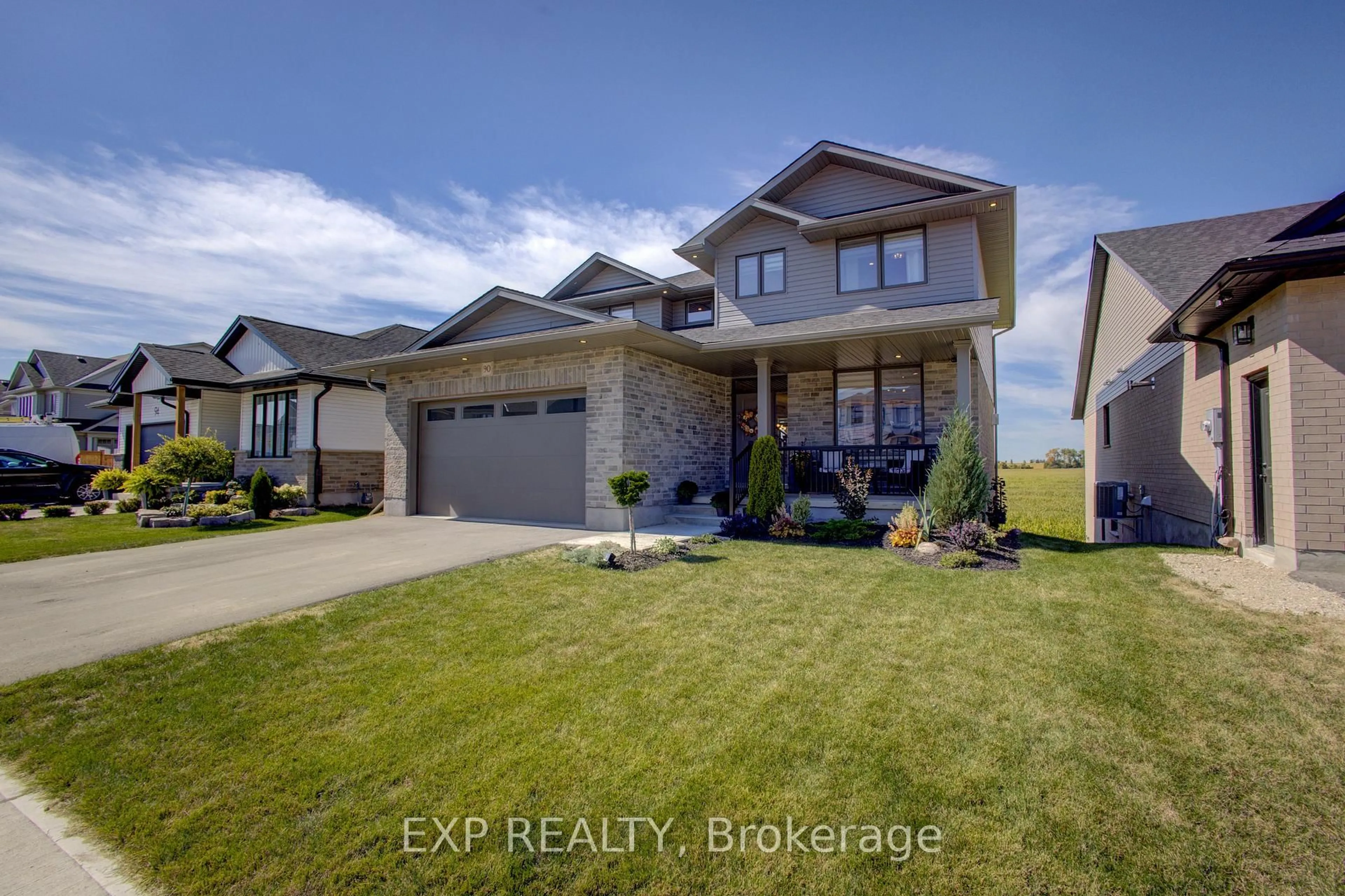 A pic from outside/outdoor area/front of a property/back of a property/a pic from drone, street for 90 Rea Dr, Centre Wellington Ontario N1M 0H5