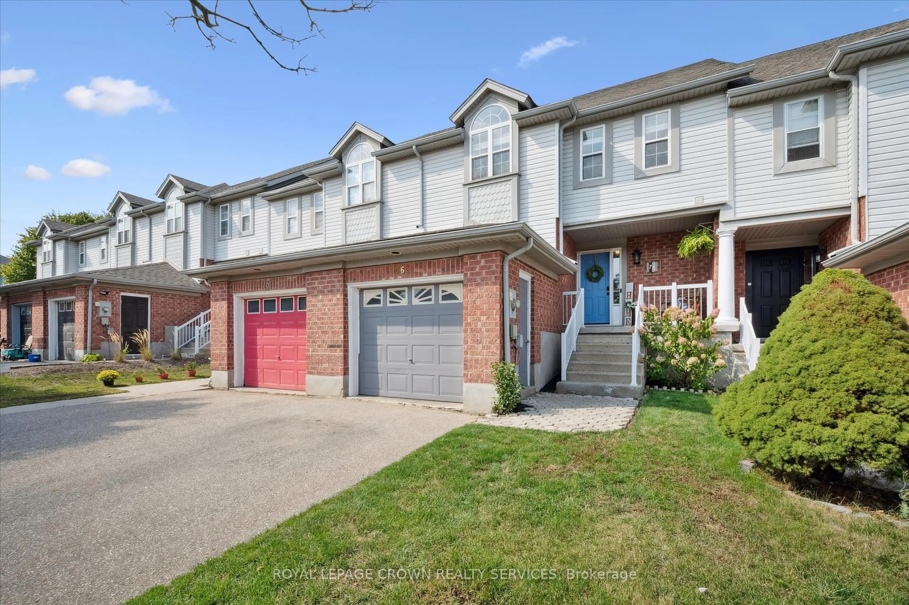 Home with brick exterior material, street for 76 Elma Pl, Cambridge Ontario N3C 4E7