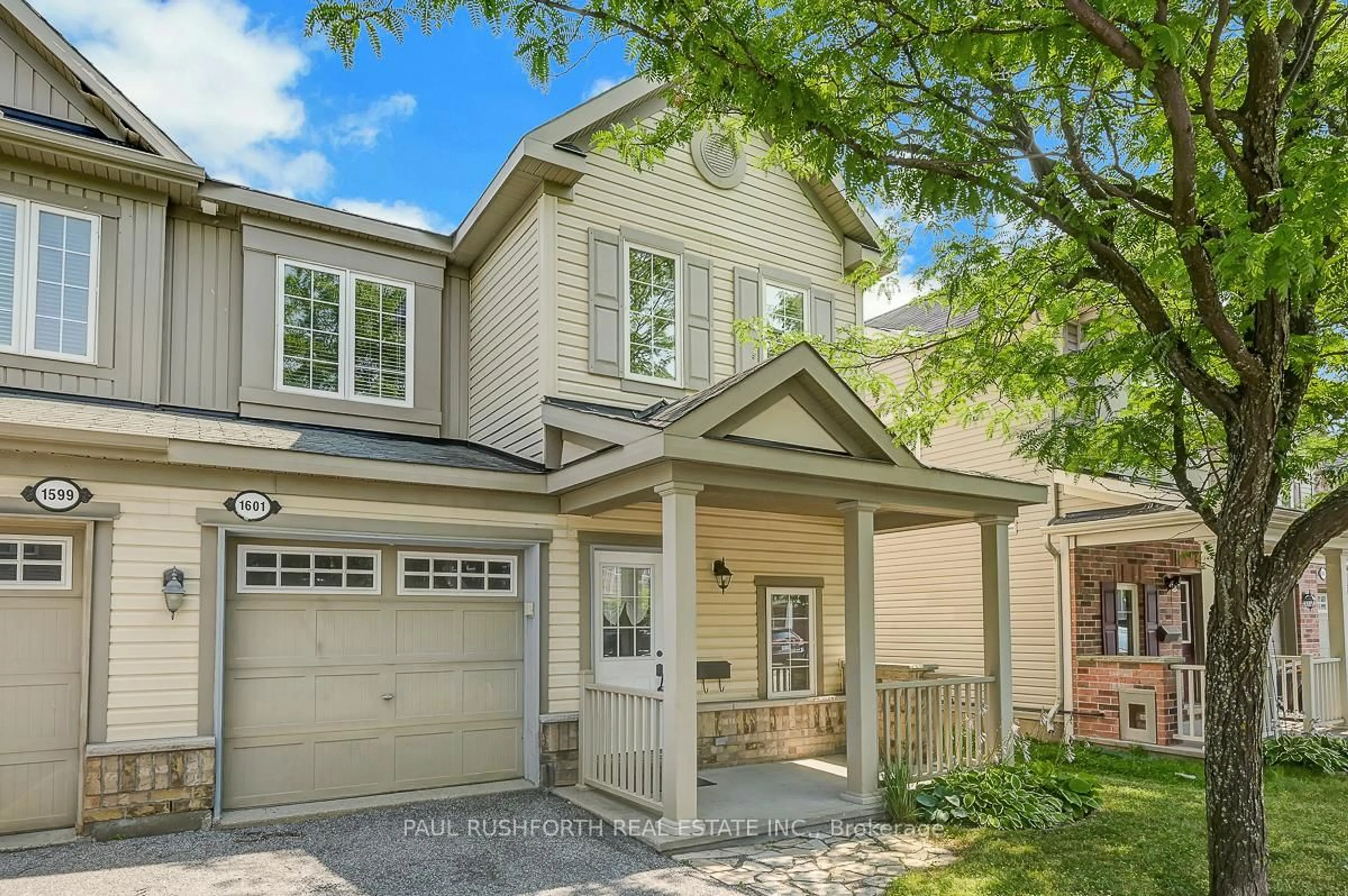 Home with brick exterior material, street for 1601 HAYDON Circ, Ottawa Ontario K2J 0K5