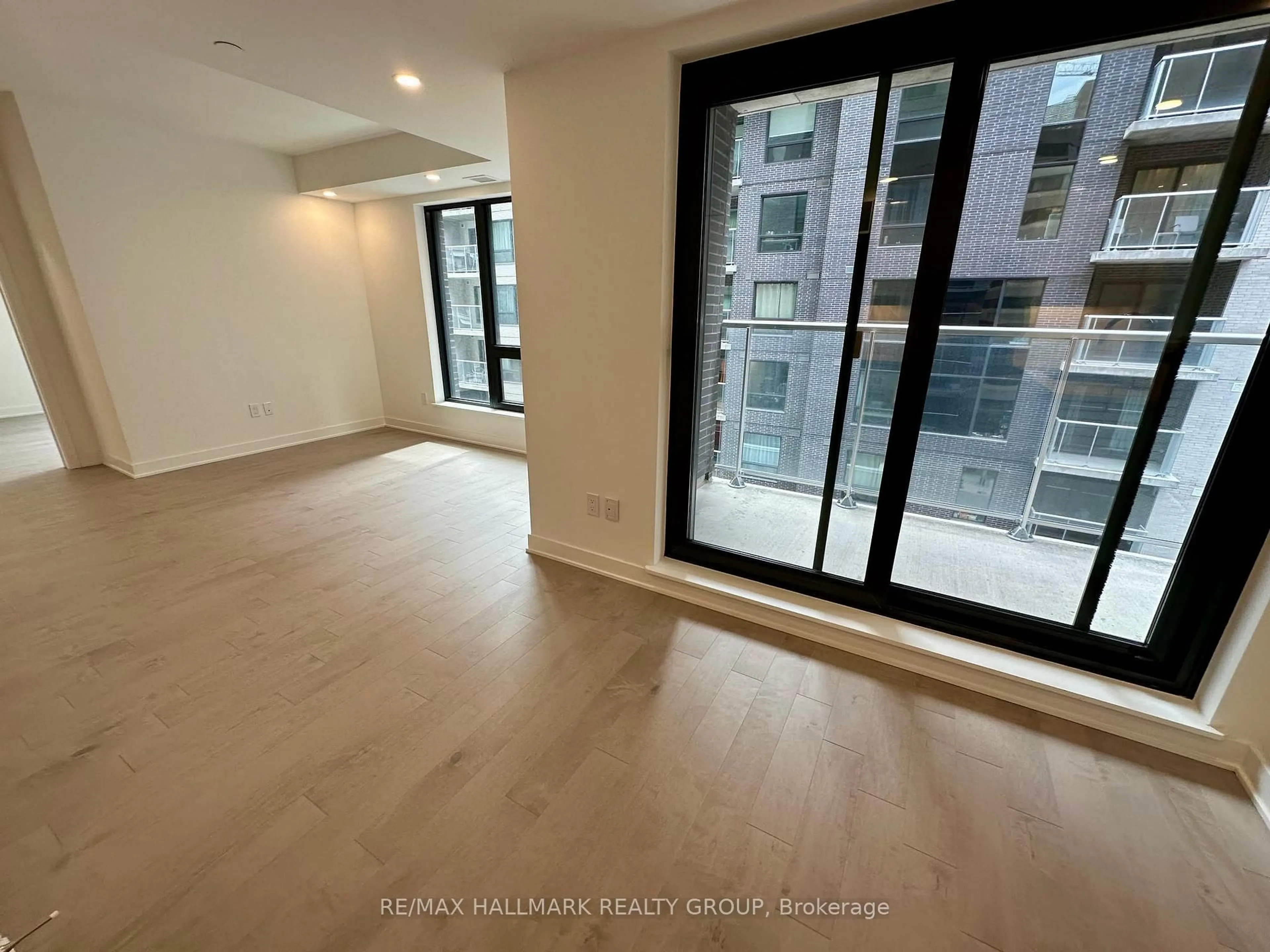 A pic of a room for 340 QUEEN St #711, Ottawa Ontario K1R 0G1