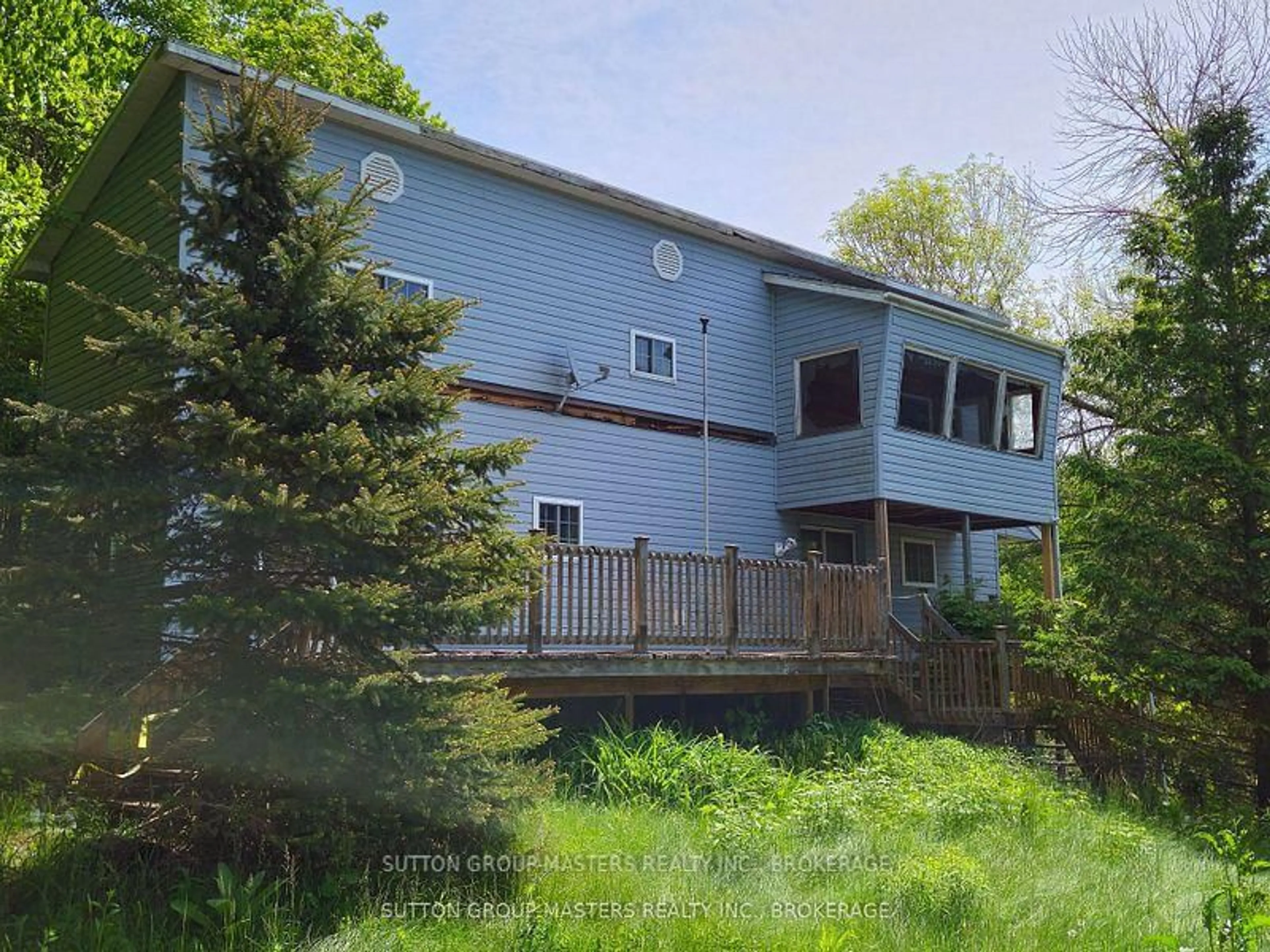 A pic from outside/outdoor area/front of a property/back of a property/a pic from drone, unknown for 789 Thomas Rd, Rideau Lakes Ontario K0E 1N0