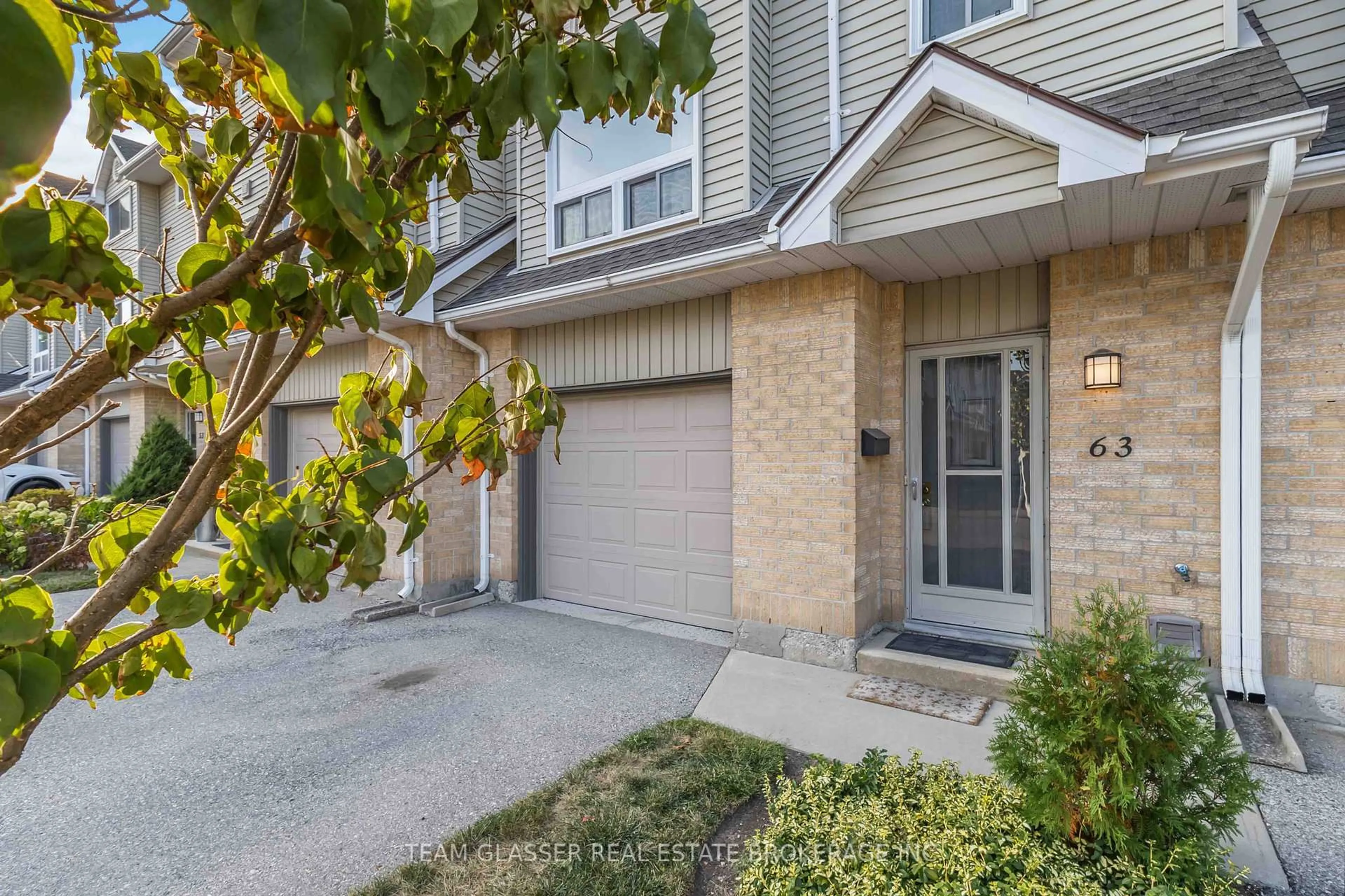 Unknown for 1990 Wavell St #63, London East Ontario N5V 4N5