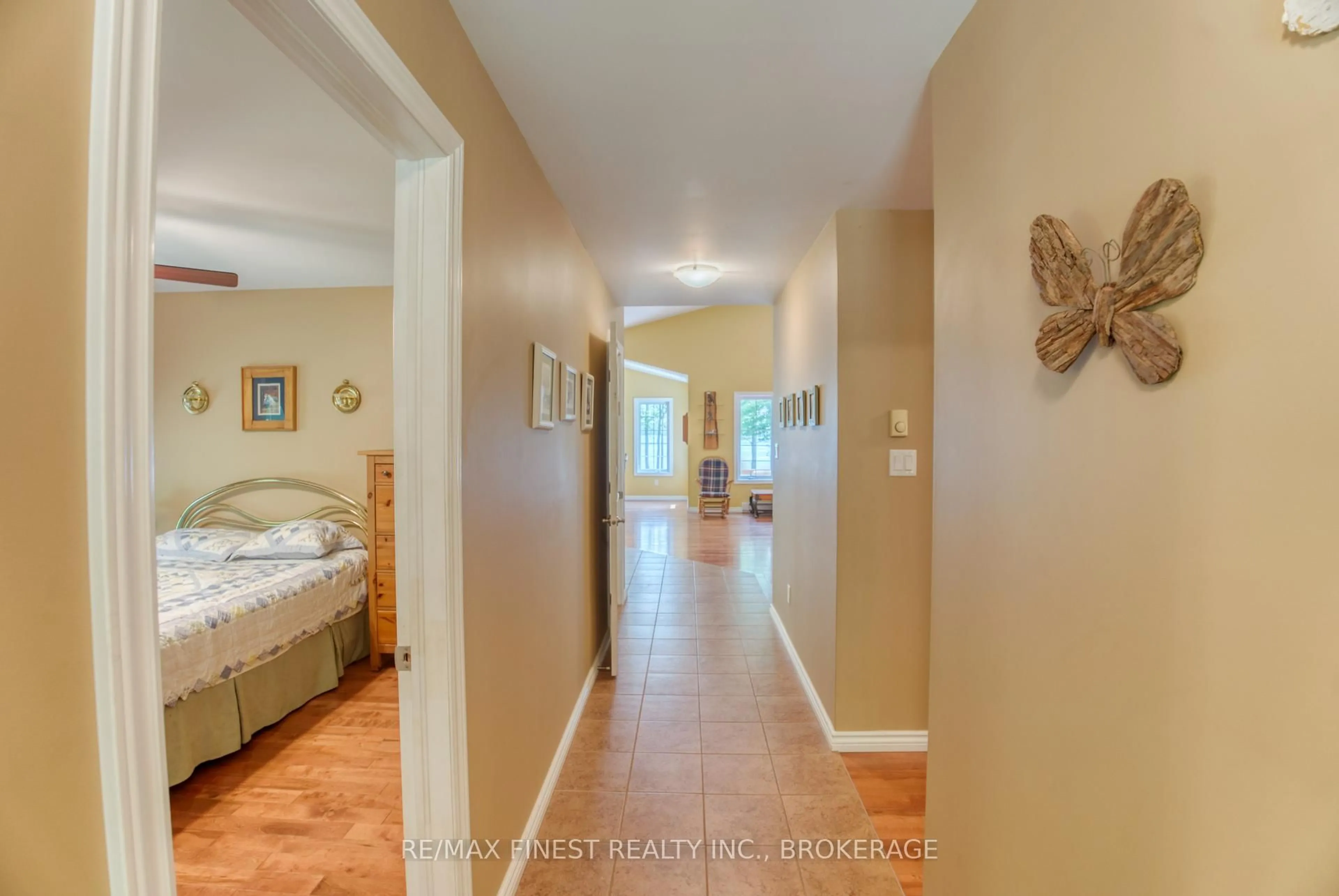 Indoor entryway for 855A Crow Lake Rd, Maberly Ontario K0H 2B0