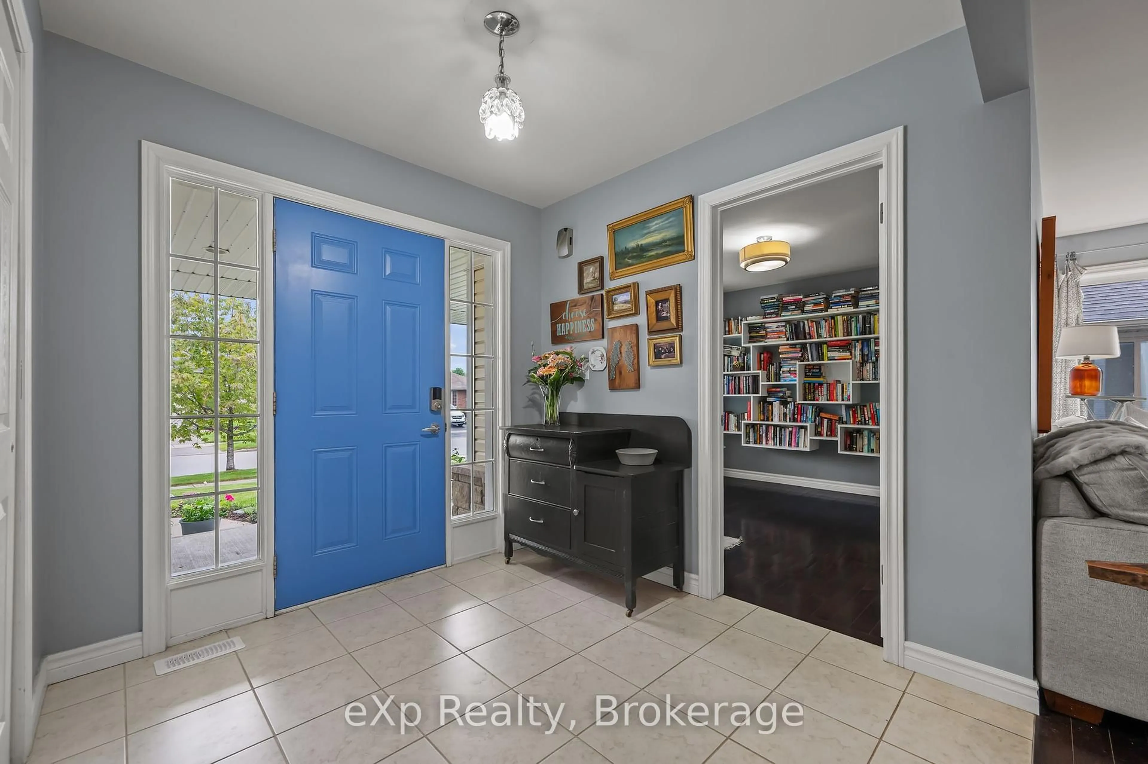 Indoor entryway for 34 Walser St, Centre Wellington Ontario N0B 1S0