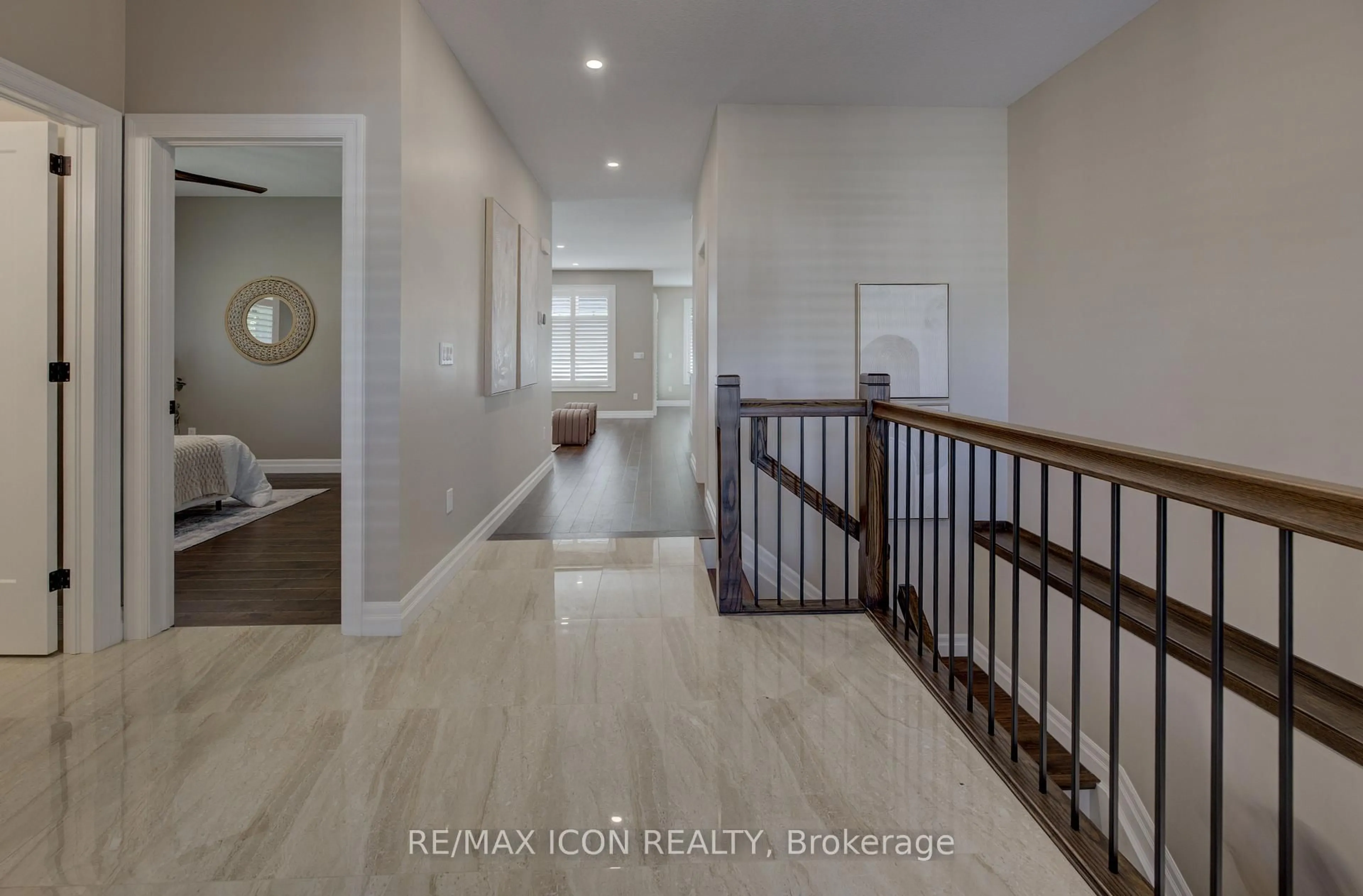 Indoor entryway for 68 Cedar St #13, Brant Ontario N3L 0L4