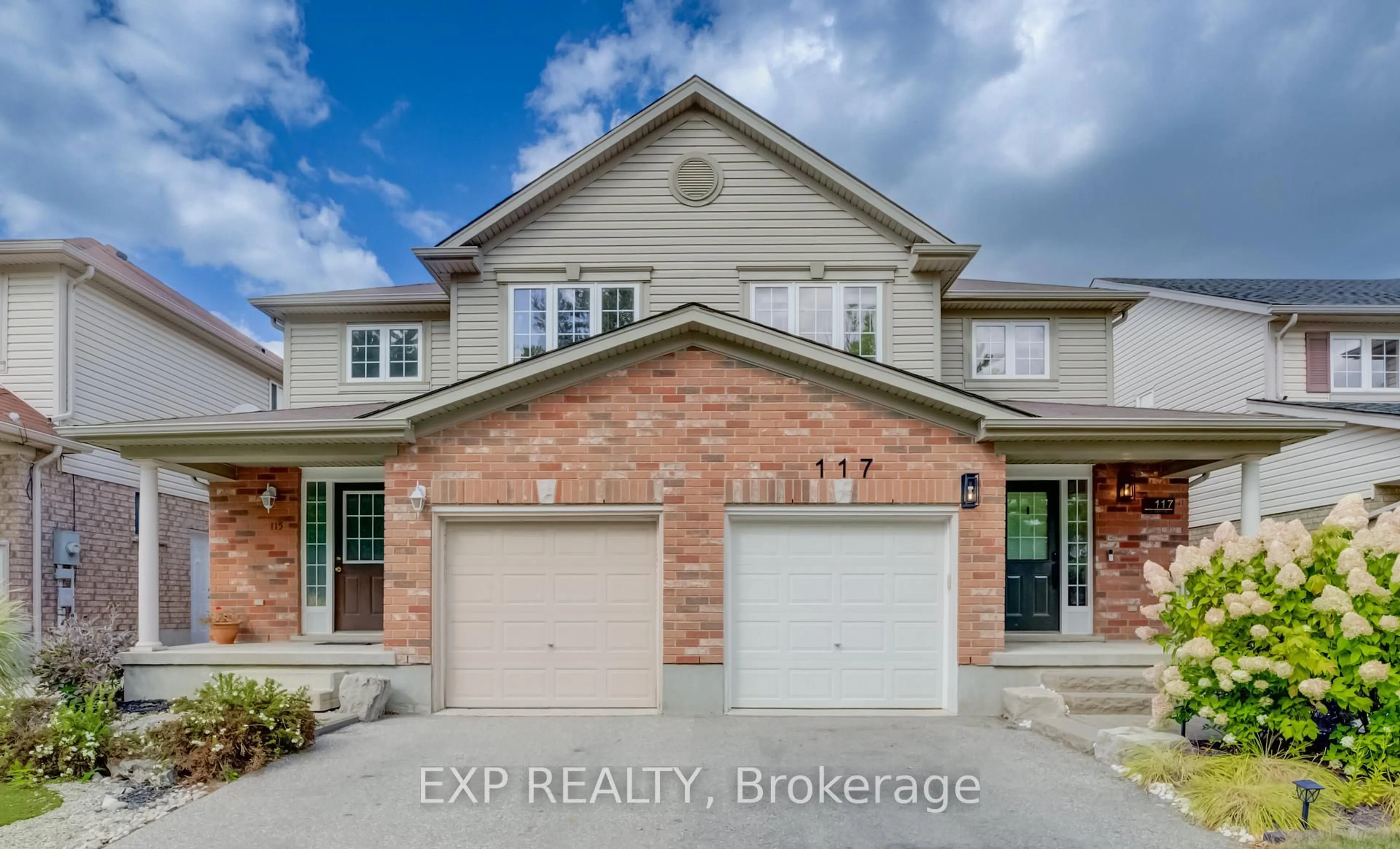 Home with brick exterior material, street for 117 Sims Estate Dr, Kitchener Ontario N2A 0A9