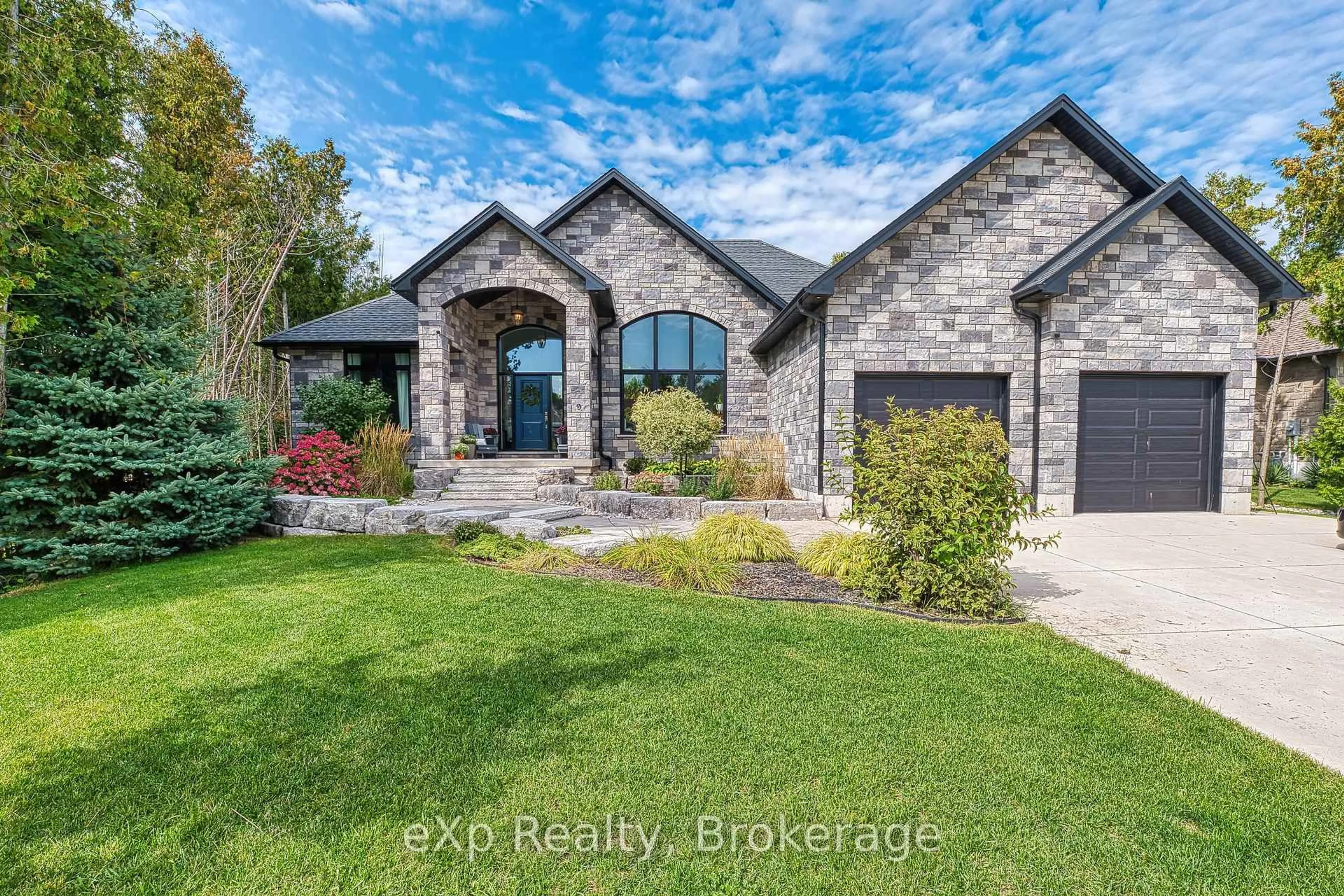 Home with brick exterior material, water/lake/river/ocean view for 9 Westgate Dr, Saugeen Shores Ontario N0H 2C2