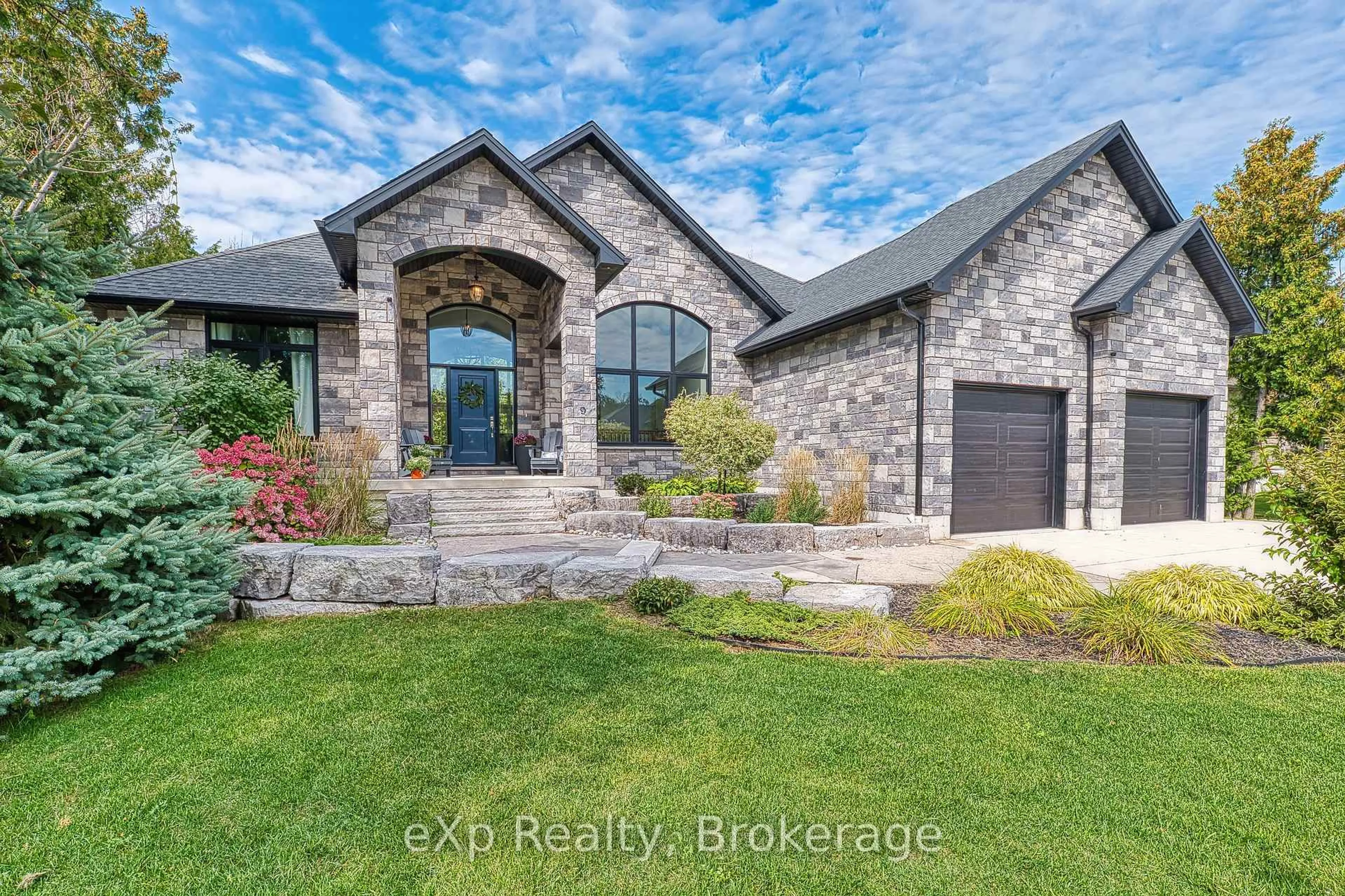 Home with brick exterior material, unknown for 9 Westgate Dr, Saugeen Shores Ontario N0H 2C2