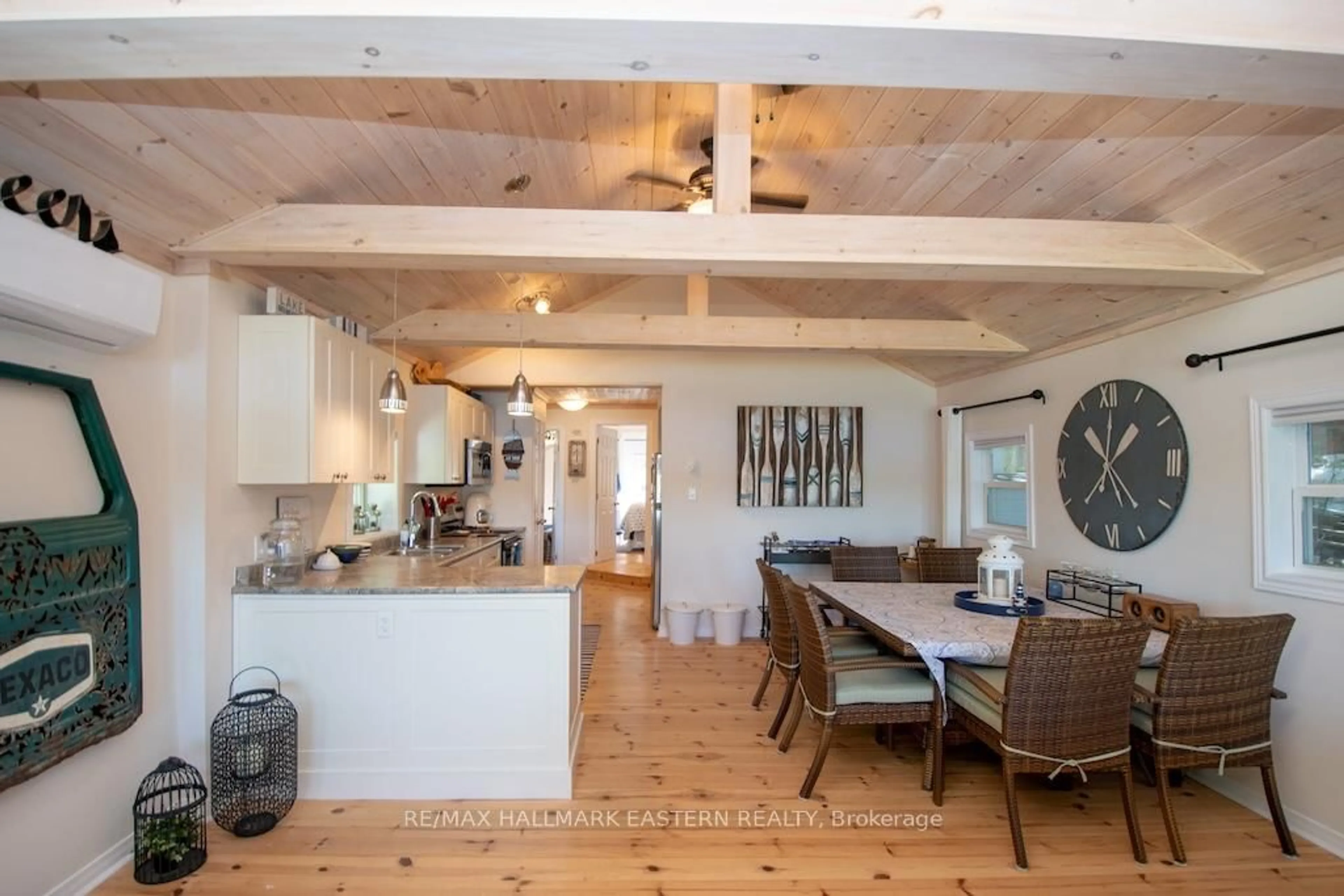 Open concept kitchen, unknown for 1165 Grier Dr, Douro-Dummer Ontario K0L 2H0