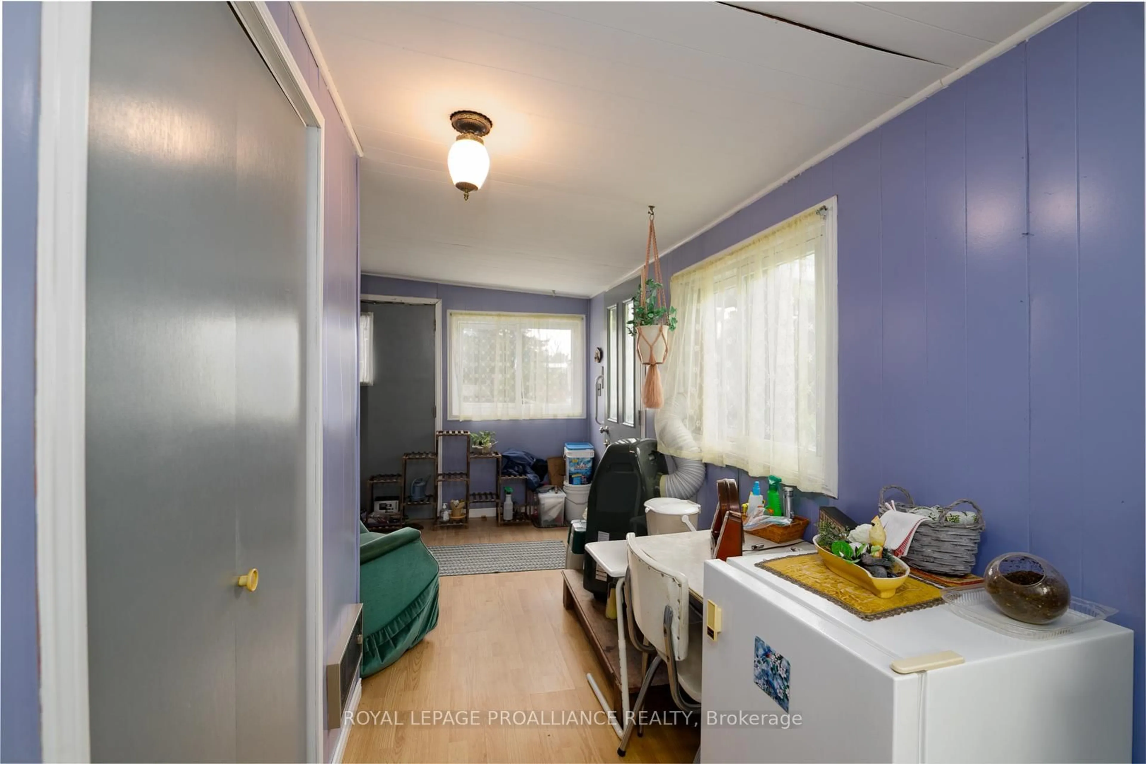 A pic of a room for 15 Thrush Lane, Quinte West Ontario K8N 4Z3