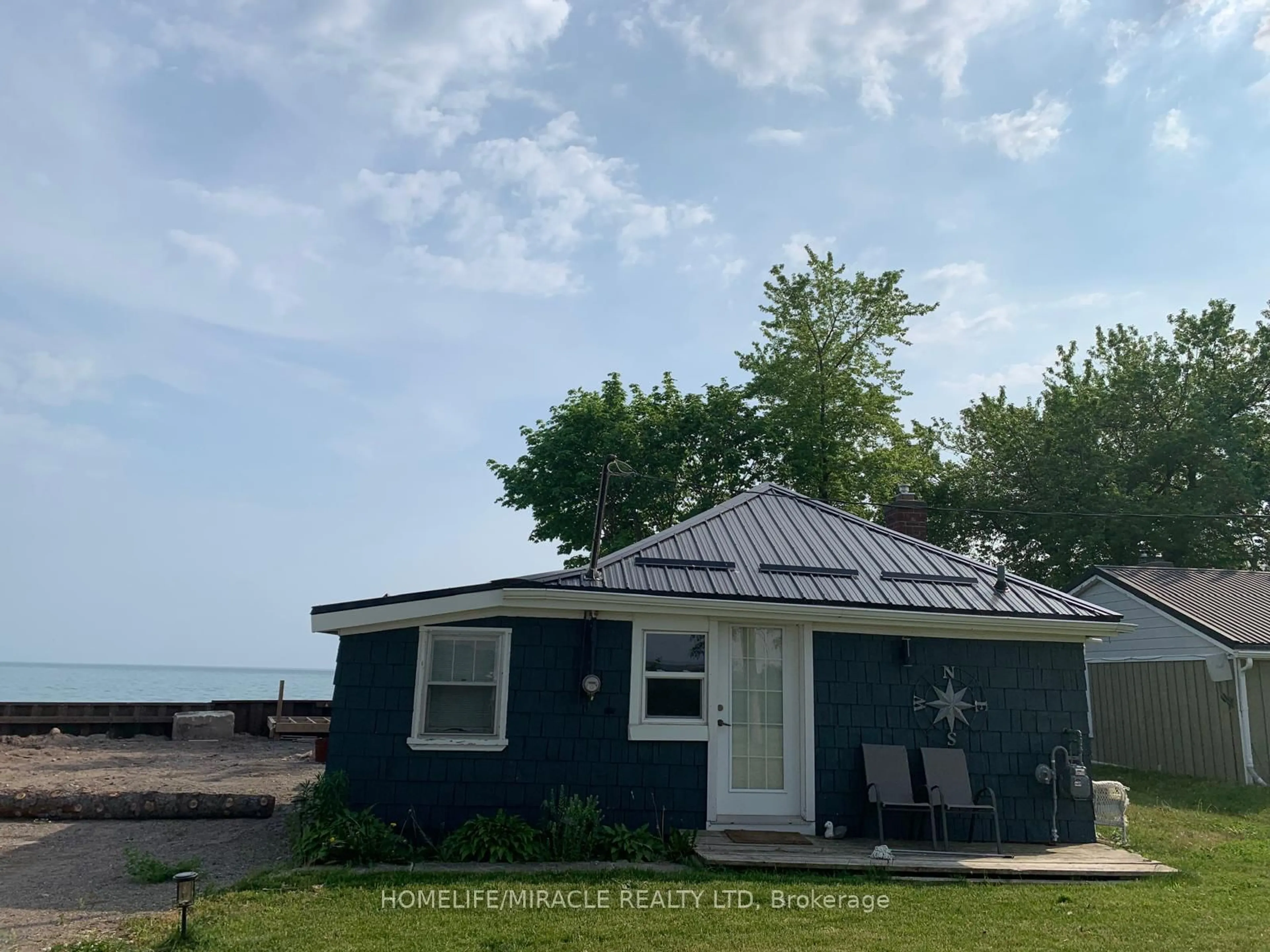 Unknown for 18222 Erie Shore Dr, Chatham-Kent Ontario N0P 1A0