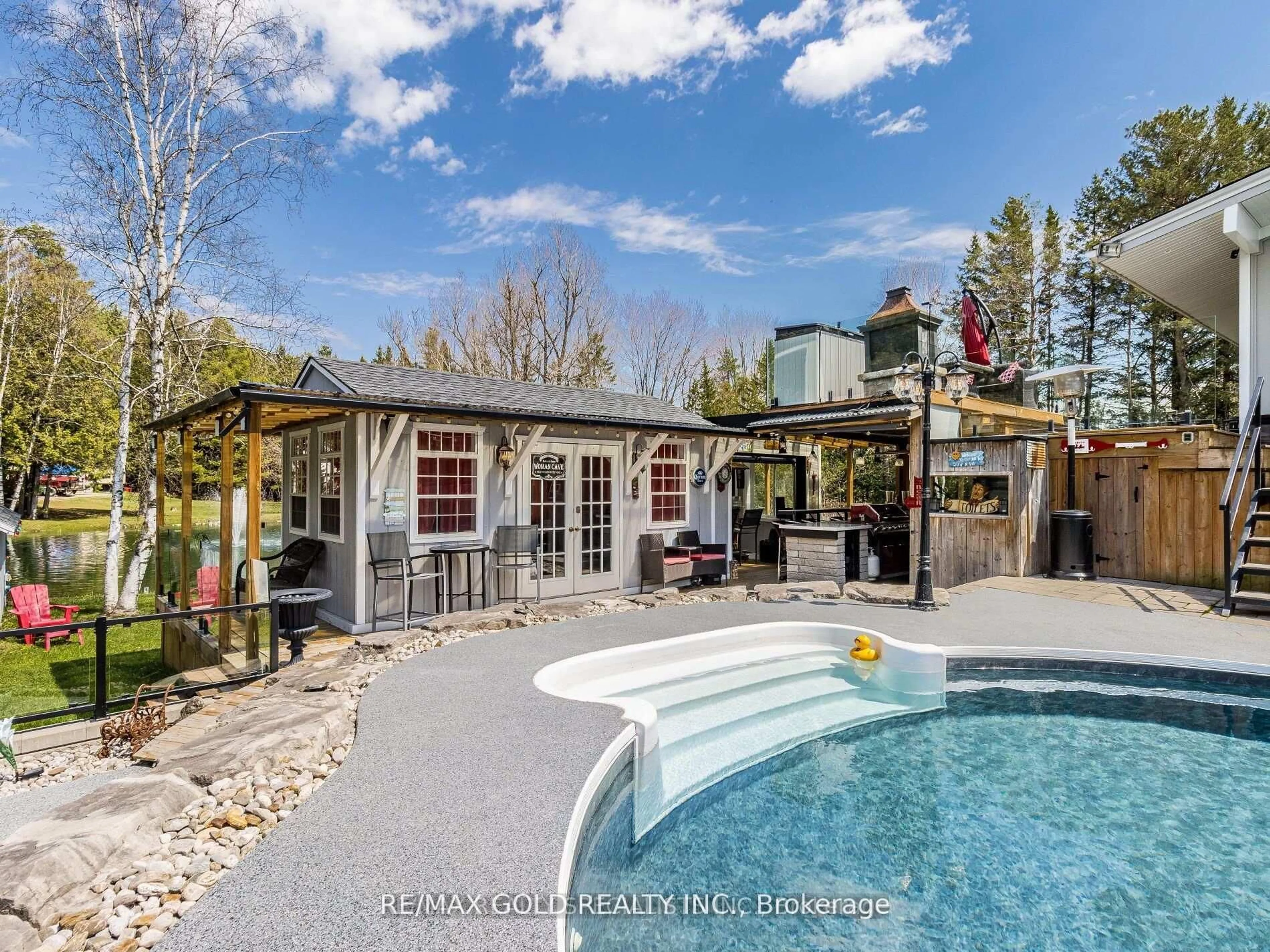 Patio, water/lake/river/ocean view for 5947 Fourth Line, Erin Ontario N0B 1Z0