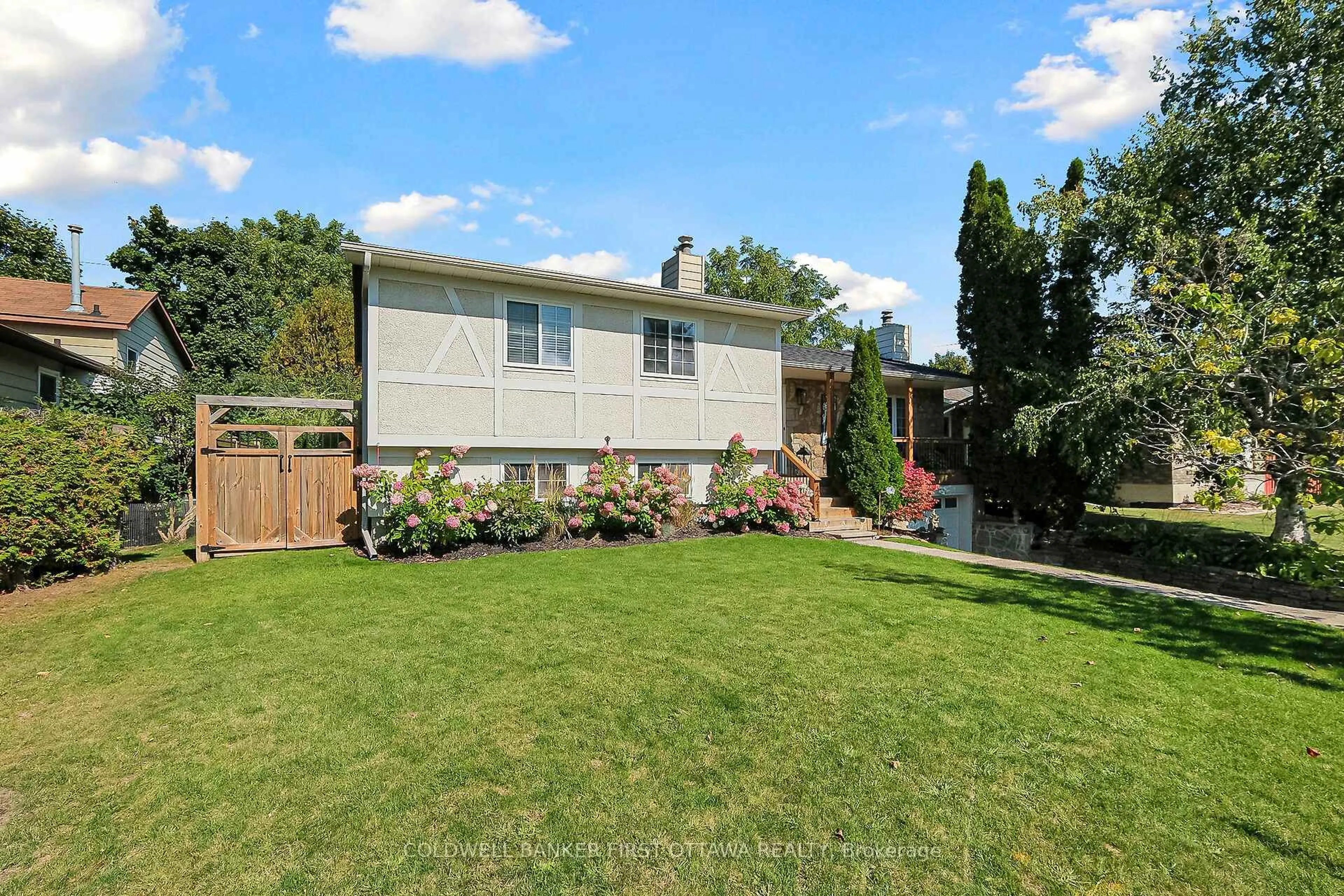 Unknown for 421 Ferrill Cres, Carleton Place Ontario K7C 3V4