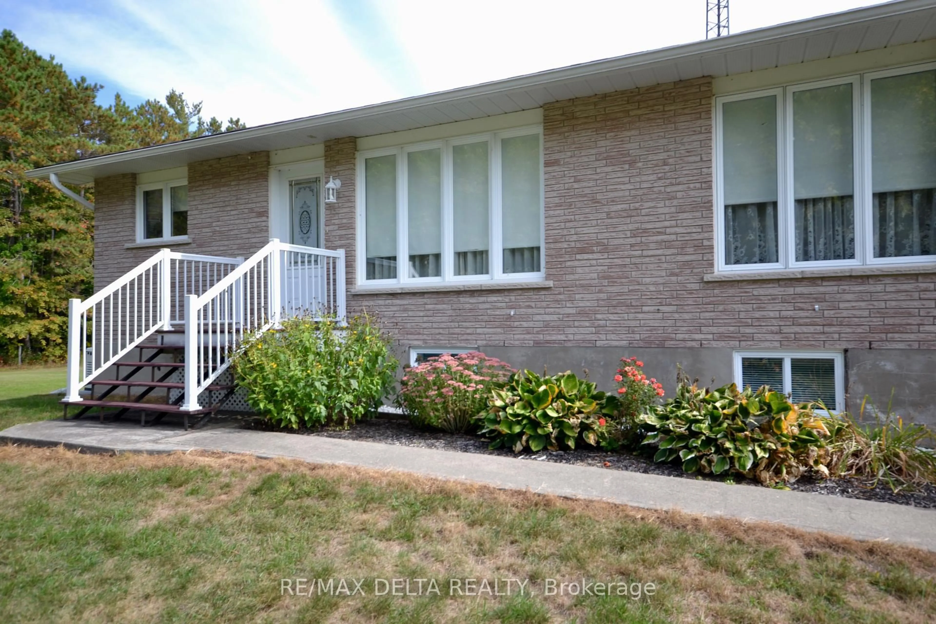 Home with brick exterior material, street for 4725 Champlain St, Clarence-Rockland Ontario K0A 1E0