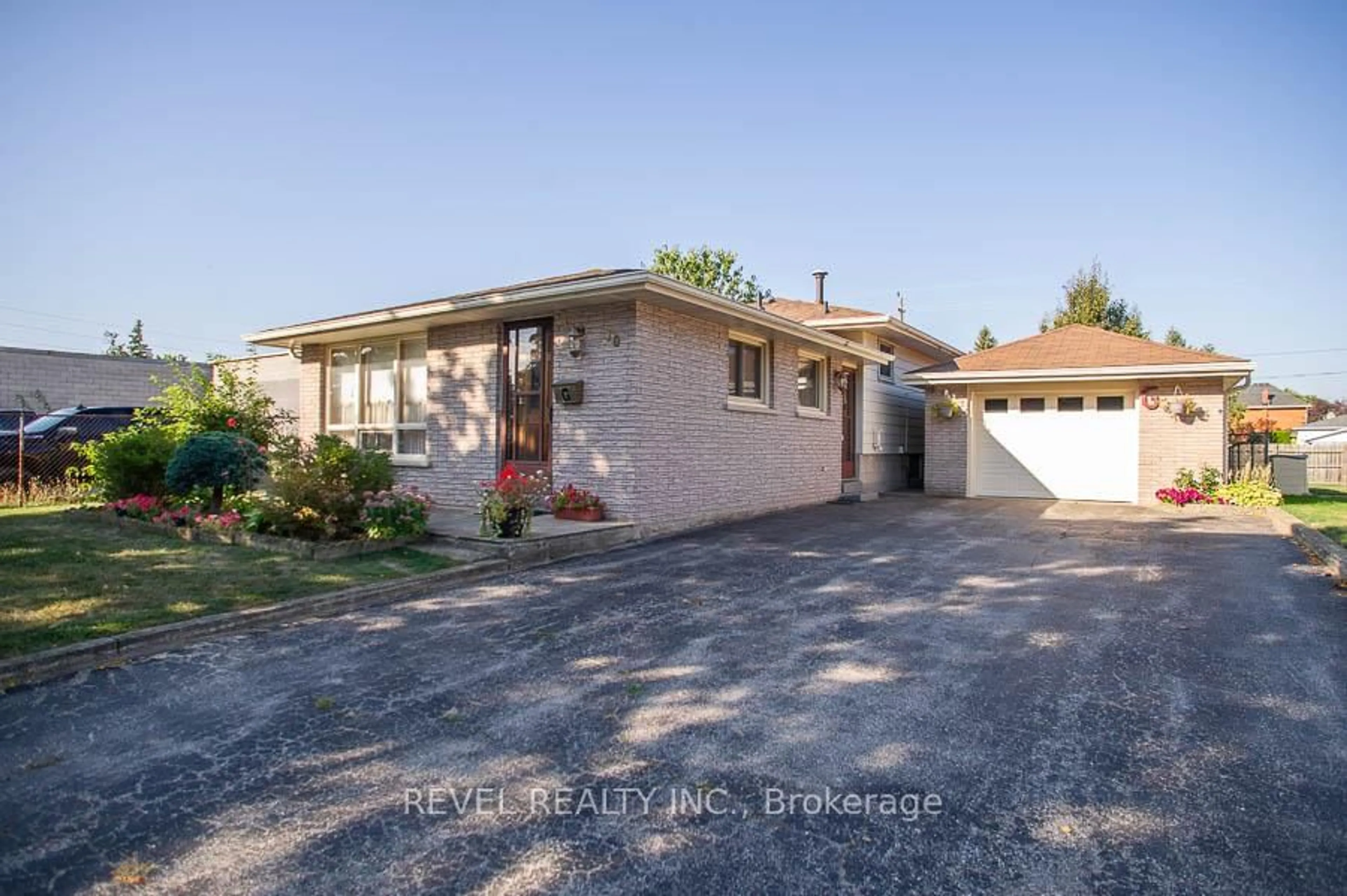 Unknown for 10 Linden Ave, Brantford Ontario N3S 7E2