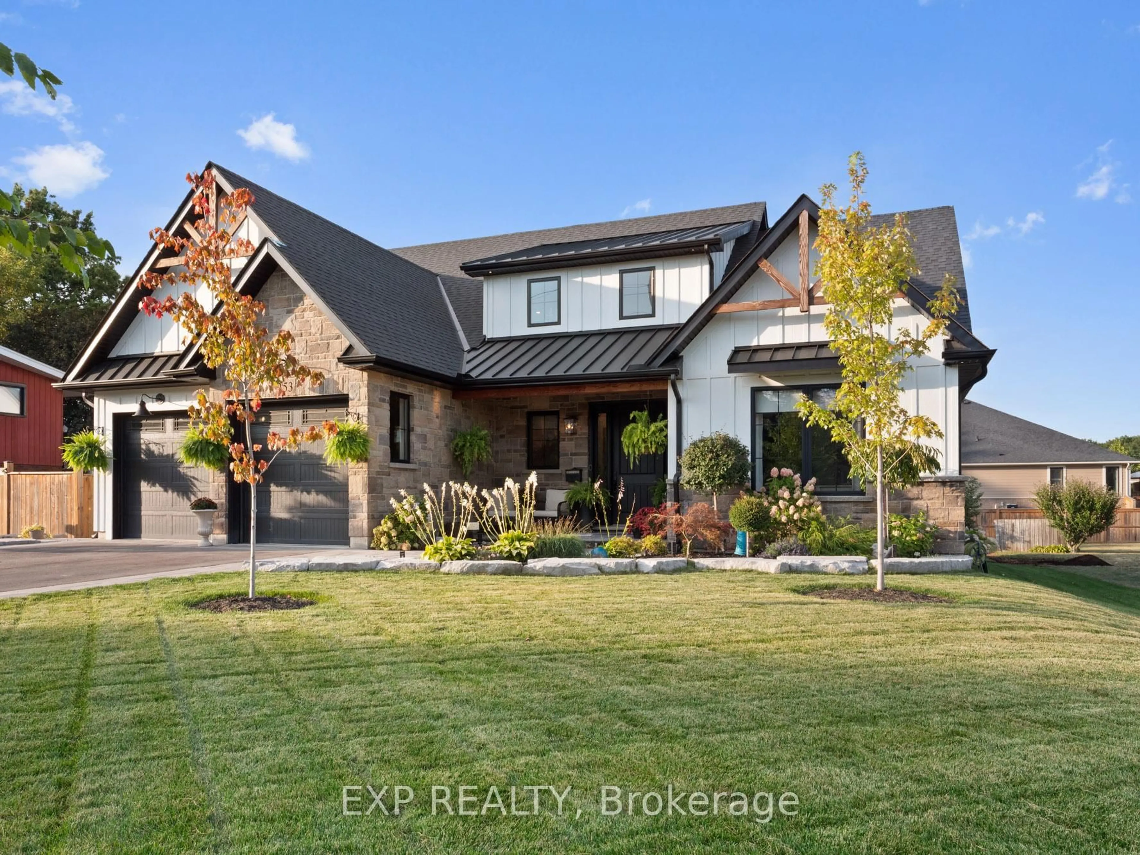 Unknown for 253 Central Ave, Grimsby Ontario L3M 1X6