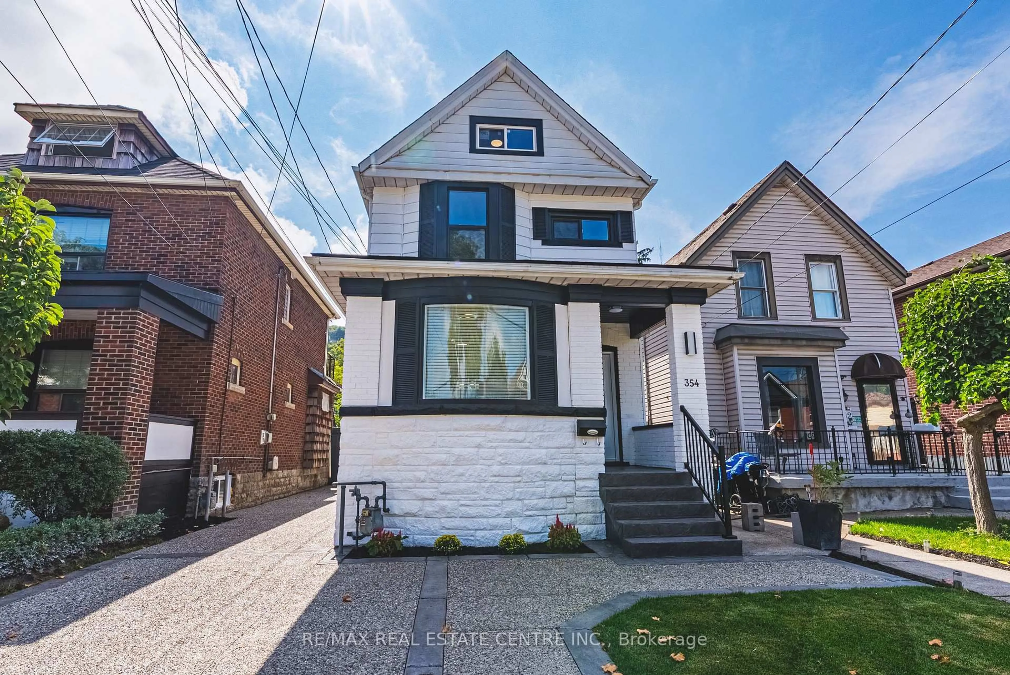 Home with brick exterior material, street for 354 Cumberland Ave, Hamilton Ontario L8M 2A2