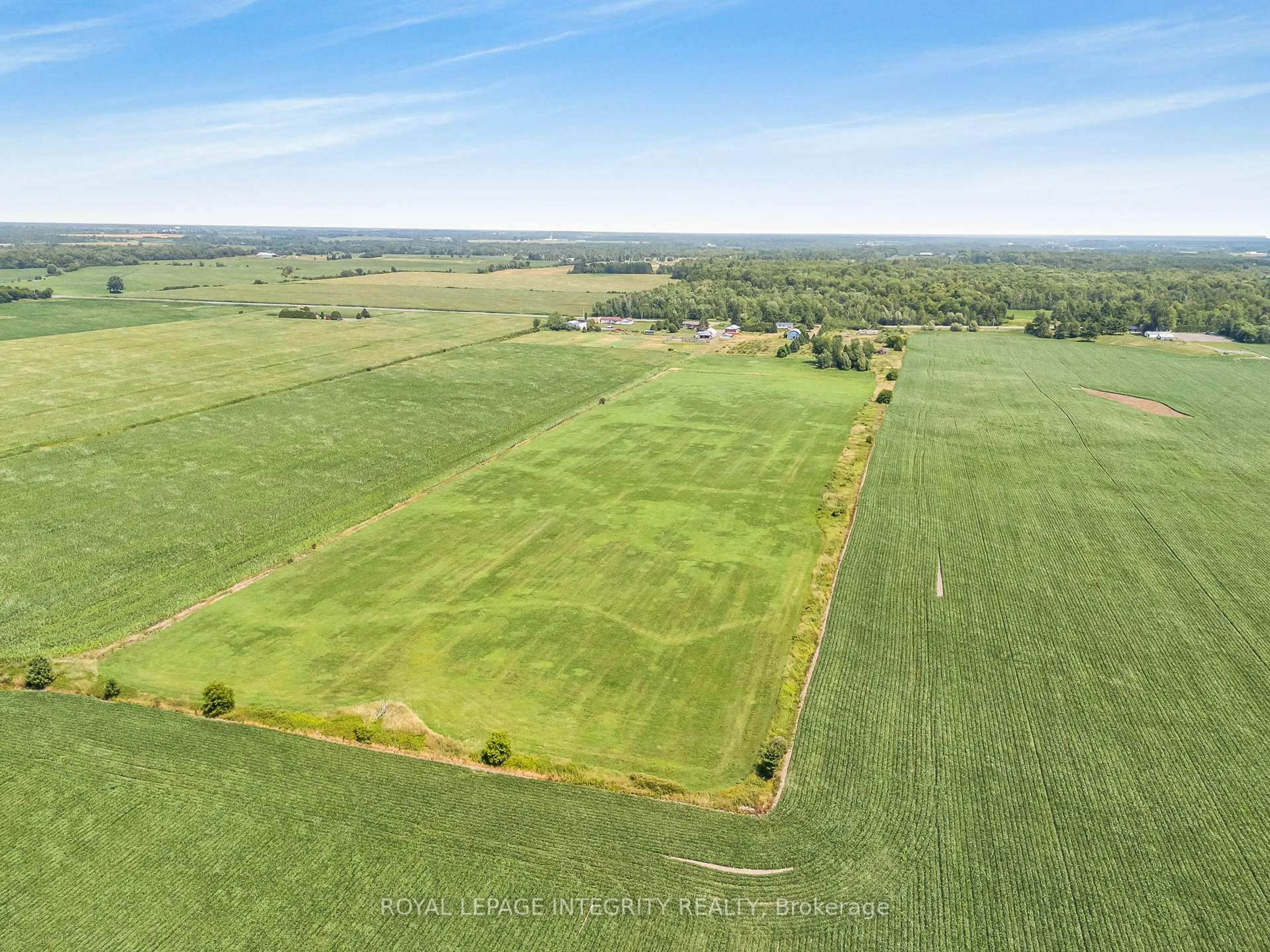 A pic from outside/outdoor area/front of a property/back of a property/a pic from drone, unknown for 4828 Frank Kenny Rd, Orleans Ontario K4B 0J5
