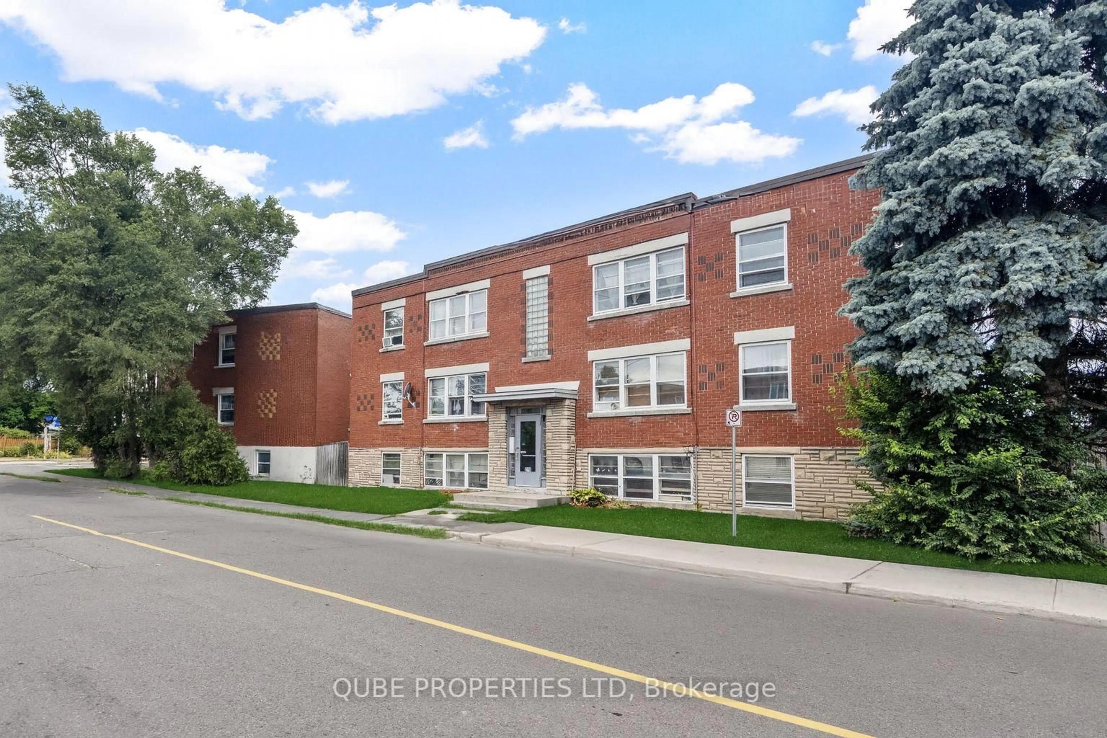 Home with brick exterior material, street for 229 Des Peres Blancs Ave, Ottawa Ontario K1L 7L9