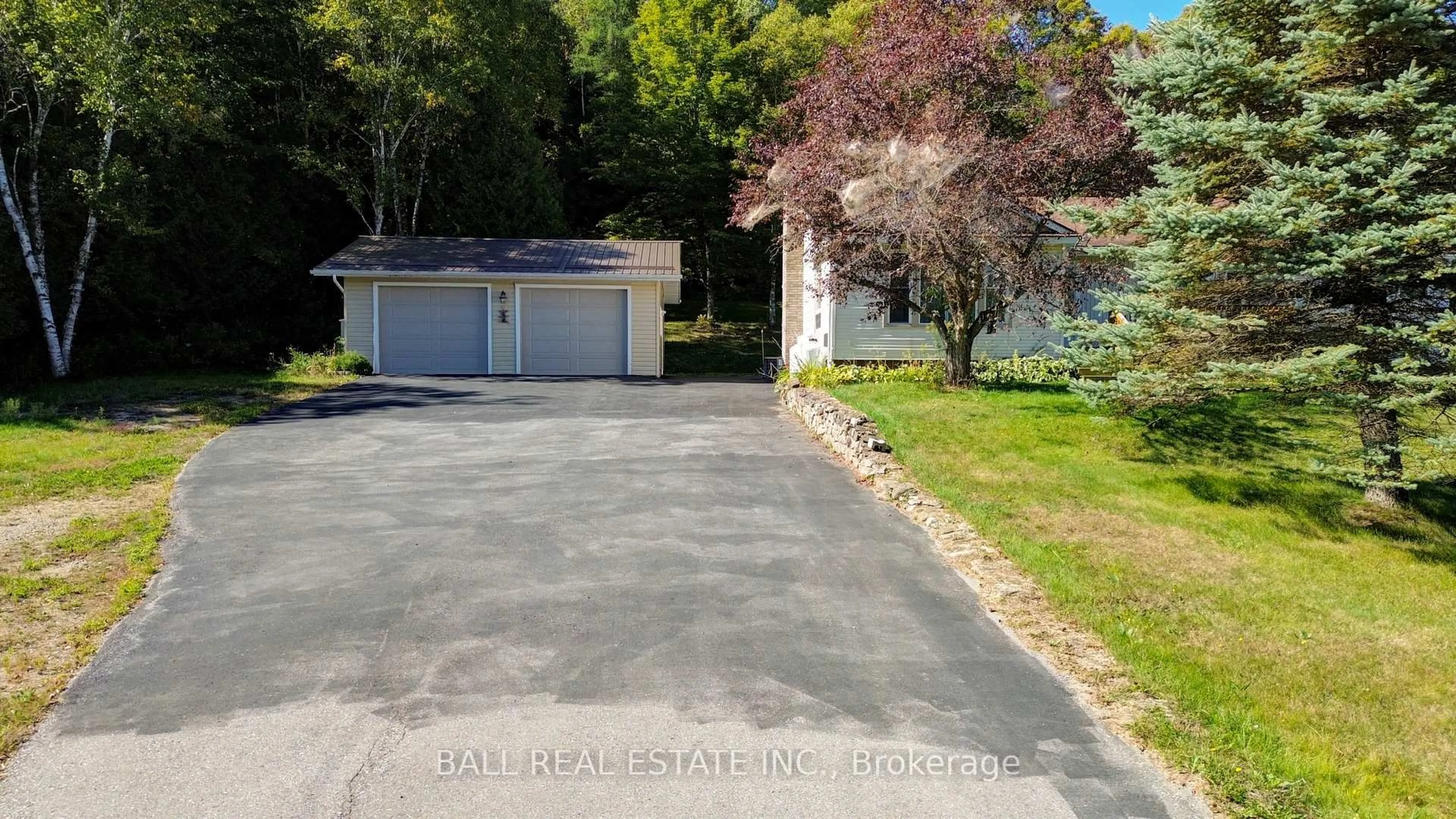 A pic from outside/outdoor area/front of a property/back of a property/a pic from drone, street for 27437 Highway 62, Bancroft Ontario K0L 1C0