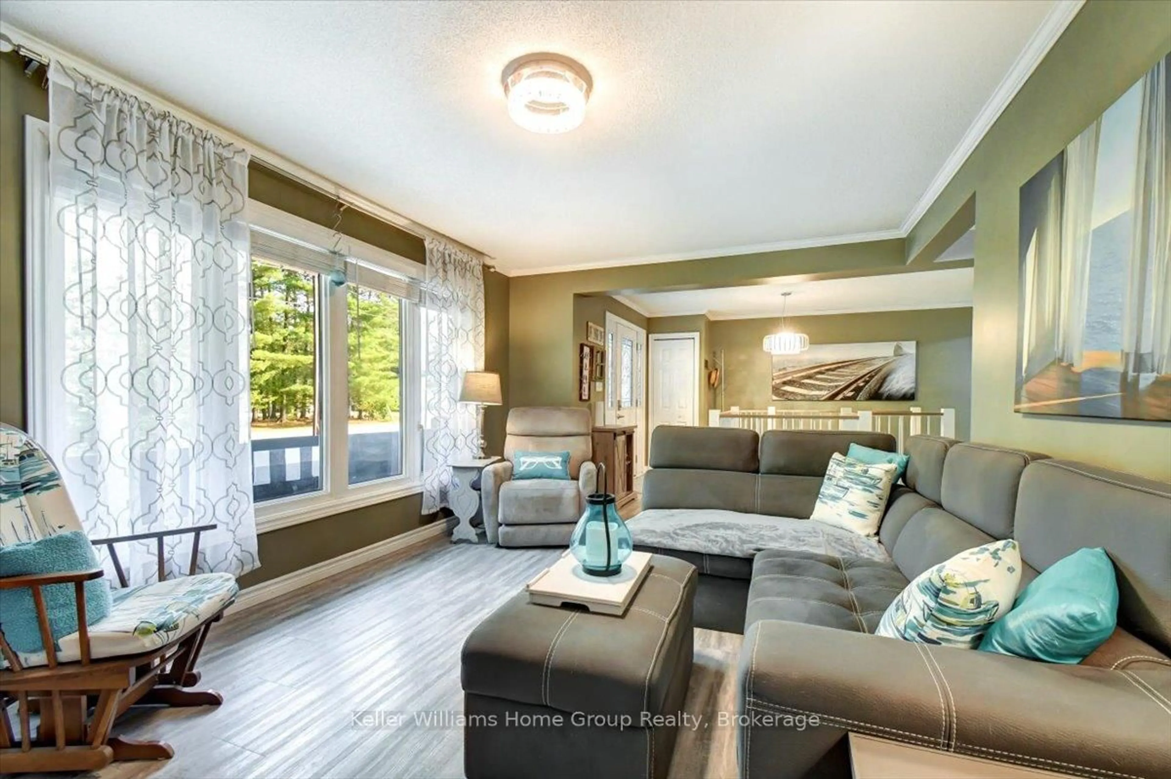 Living room with furniture, unknown for 9 PINEGROVE St, Bancroft Ontario K0L 1C0