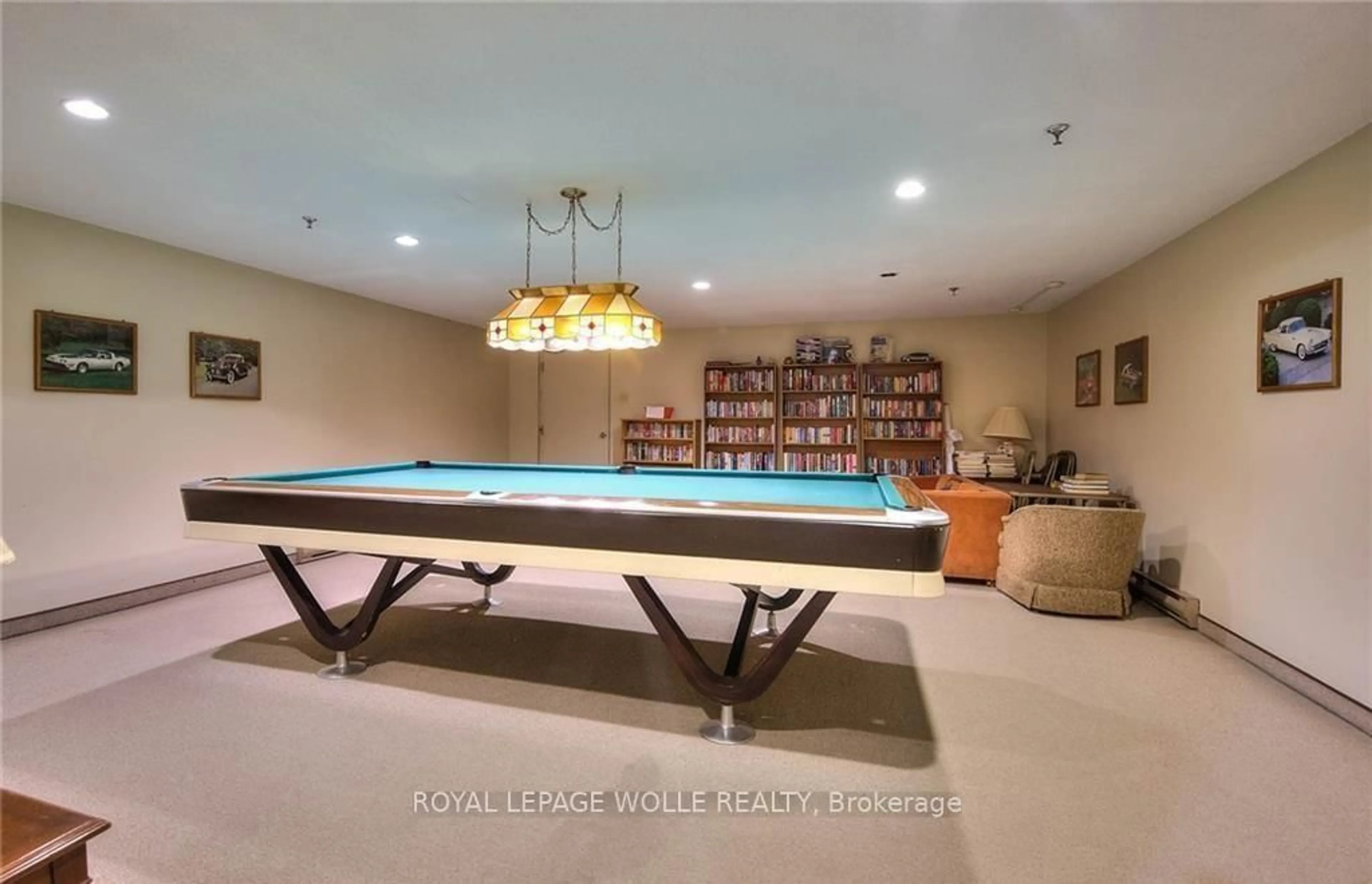 Pool for 65 Westmount Rd #801, Waterloo Ontario N2L 5G6