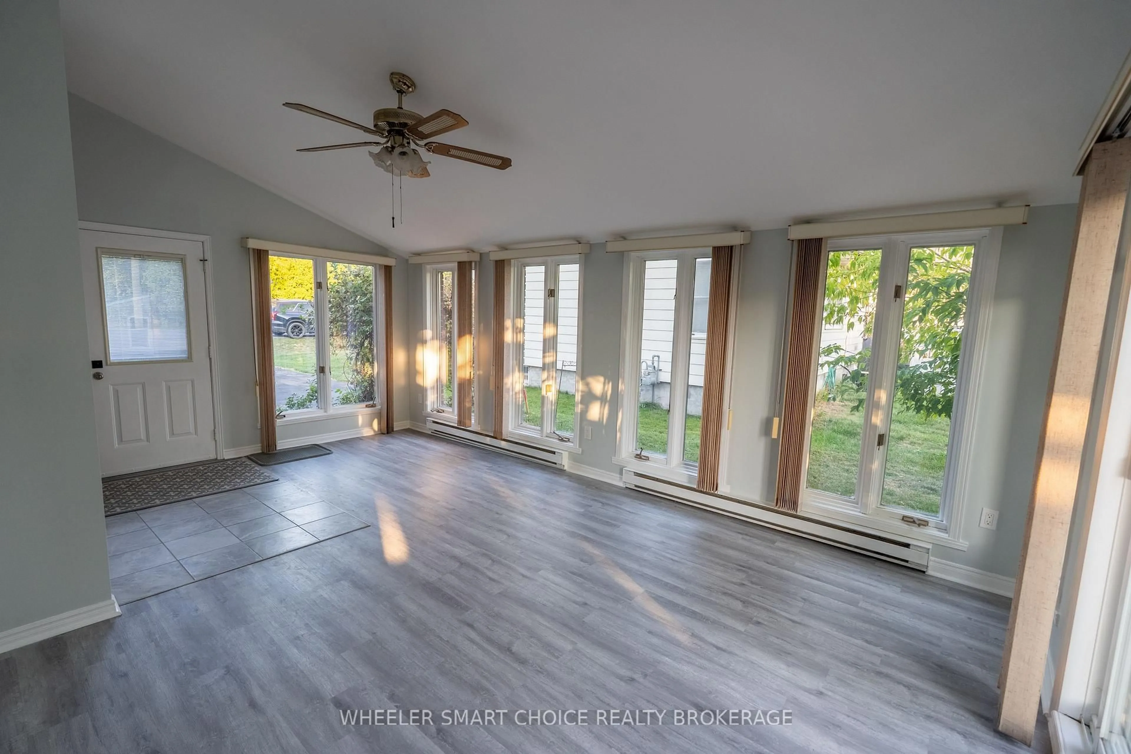 A pic of a room for 3304 Duval Ave, Cornwall Ontario K6K 1C4