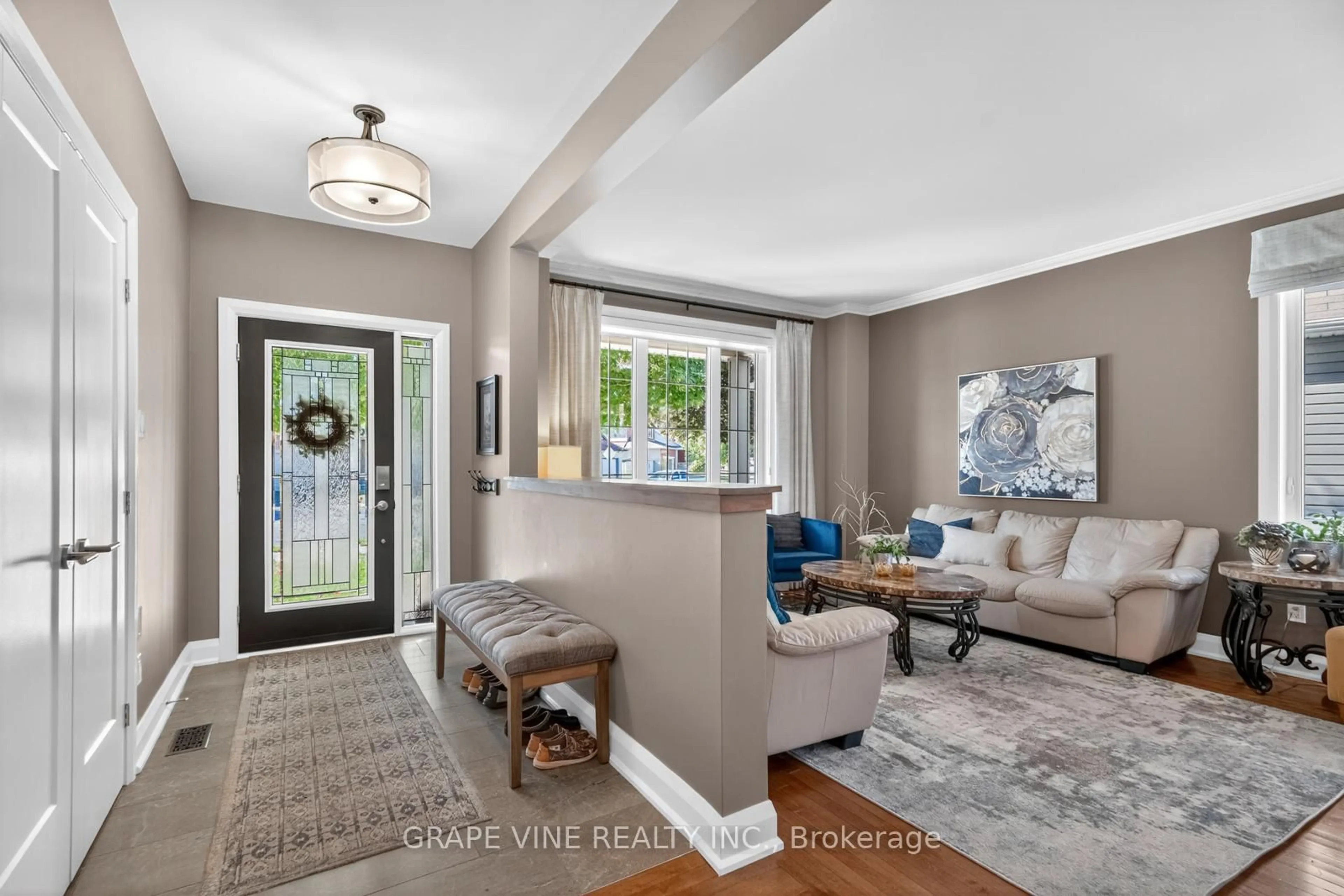 Living room with furniture, unknown for 114 Kimpton Dr, Stittsville Ontario K2S 0B9