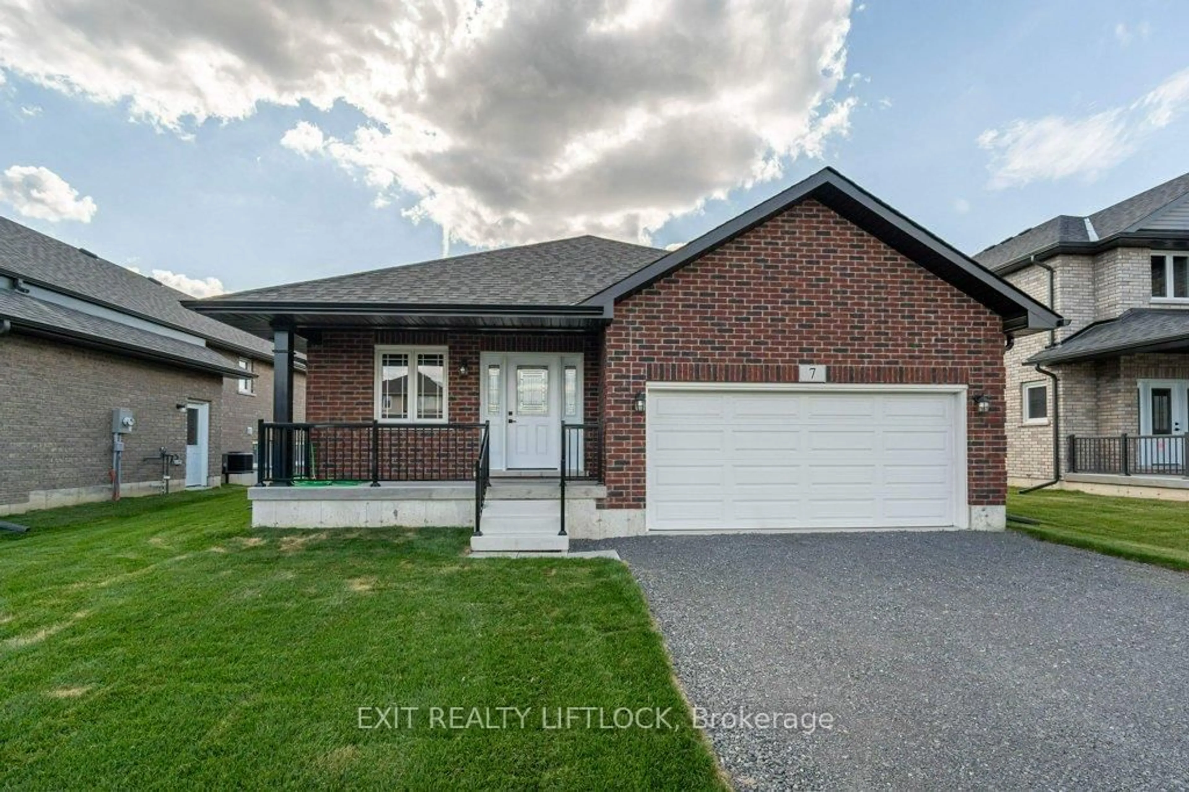 Home with brick exterior material, street for 7 Keeler Crt, Asphodel-Norwood Ontario K0L 2V0