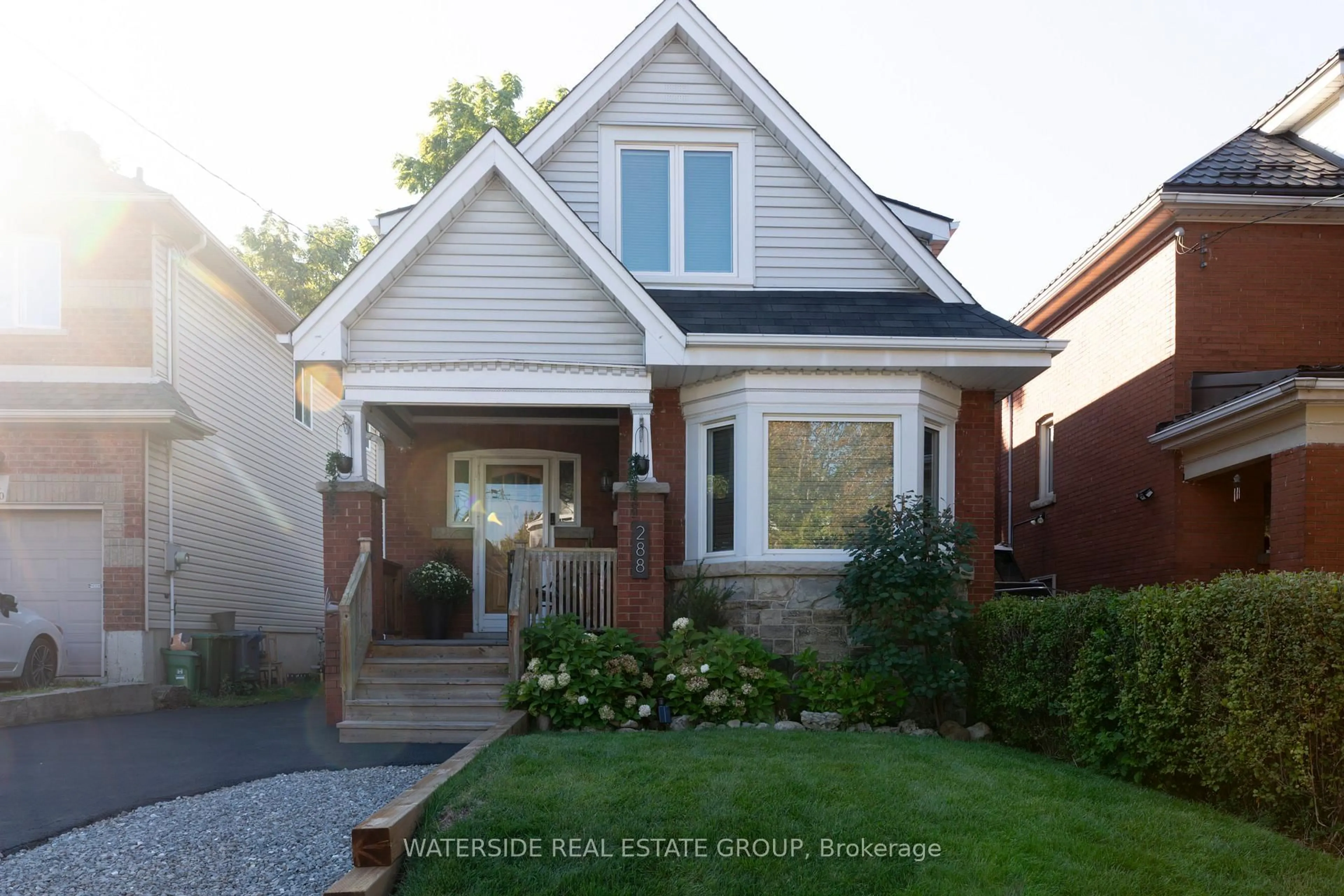 Home with brick exterior material, street for 288 Houghton Ave, Hamilton Ontario L8K 2N3