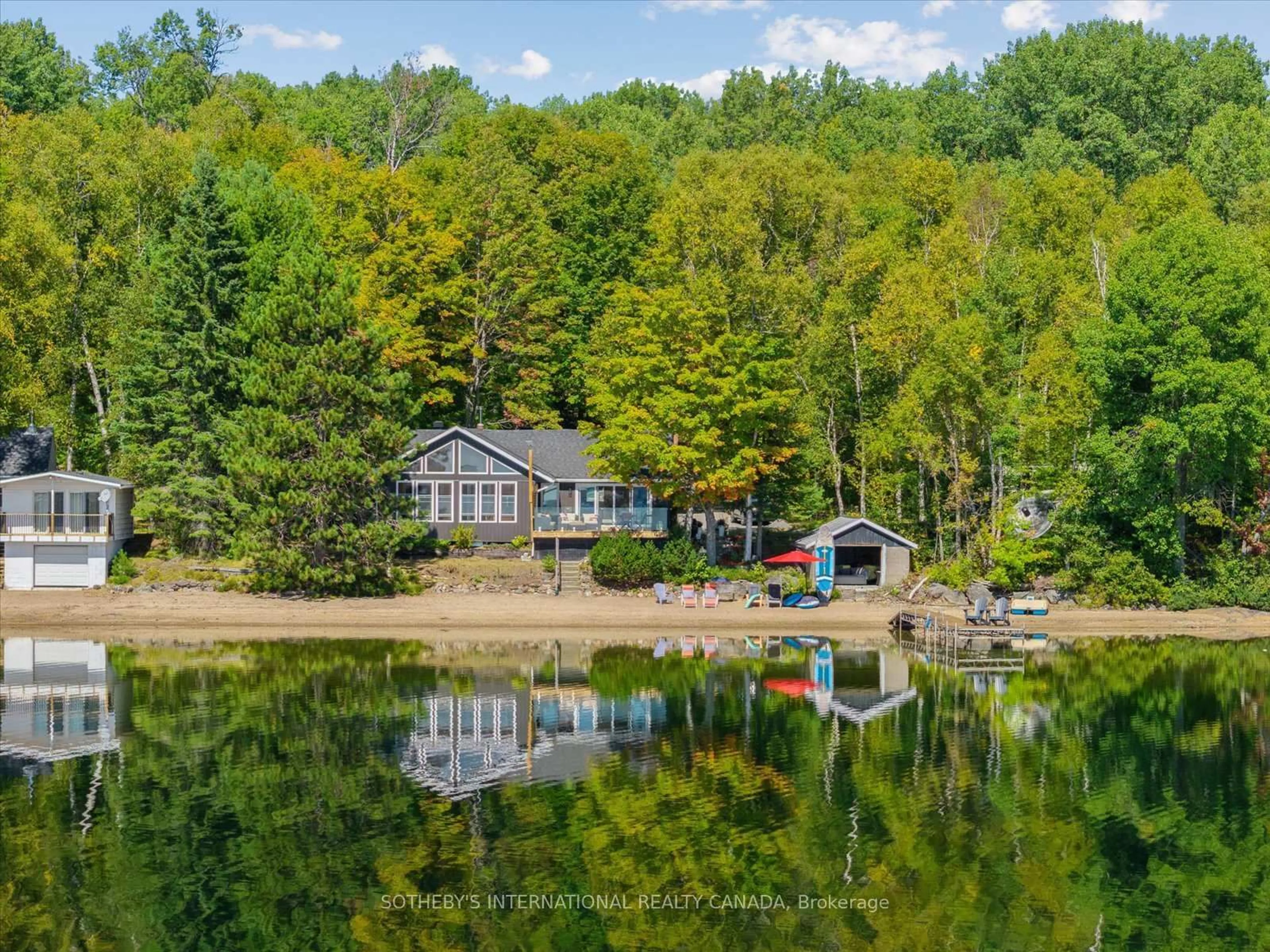 A pic from outside/outdoor area/front of a property/back of a property/a pic from drone, water/lake/river/ocean view for 30 Tara Crt, Maple Leaf Ontario K0L 2R0