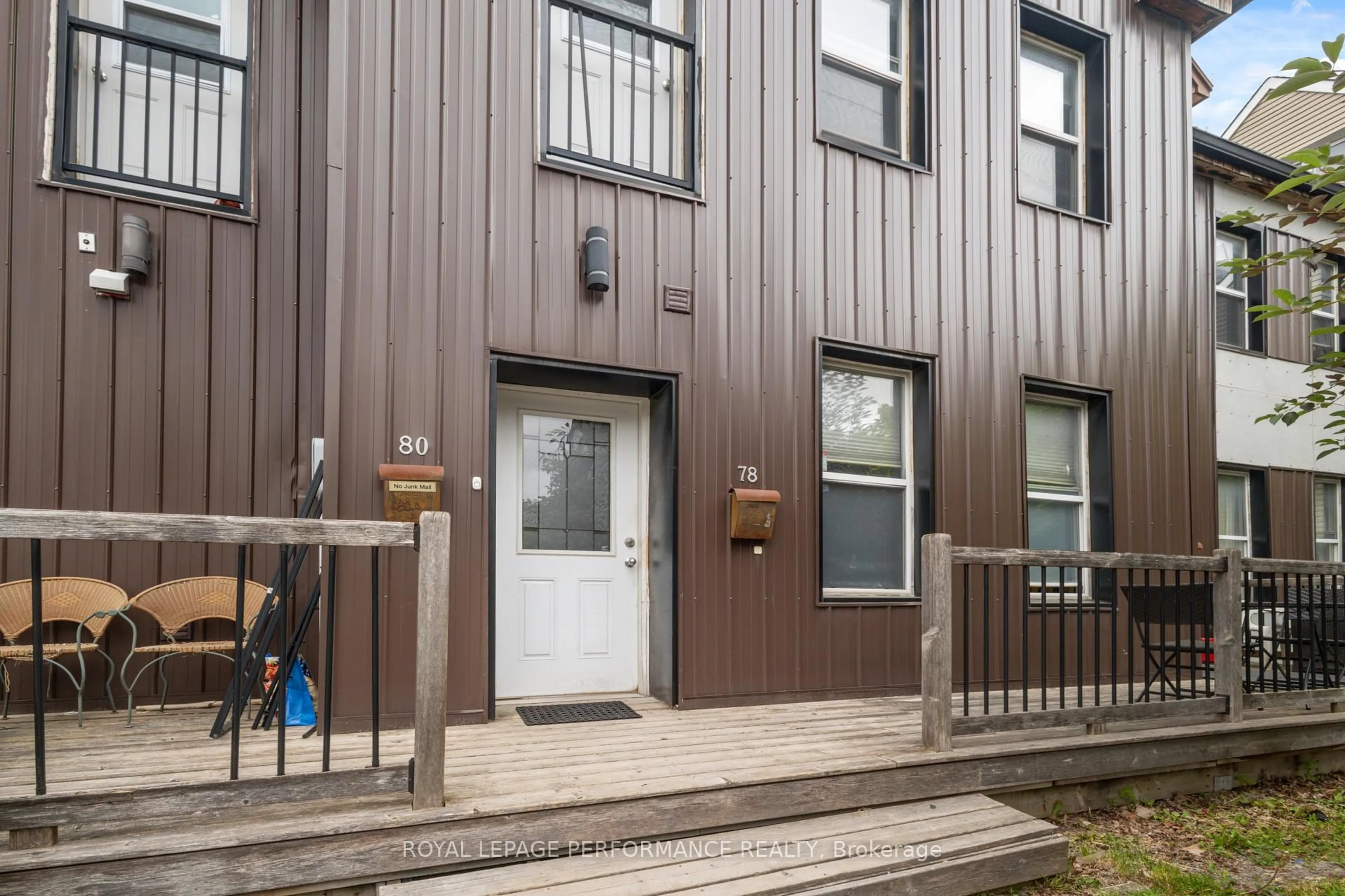 Unknown for 76-78-80 Cambridge St, Ottawa Ontario K1R 7A7
