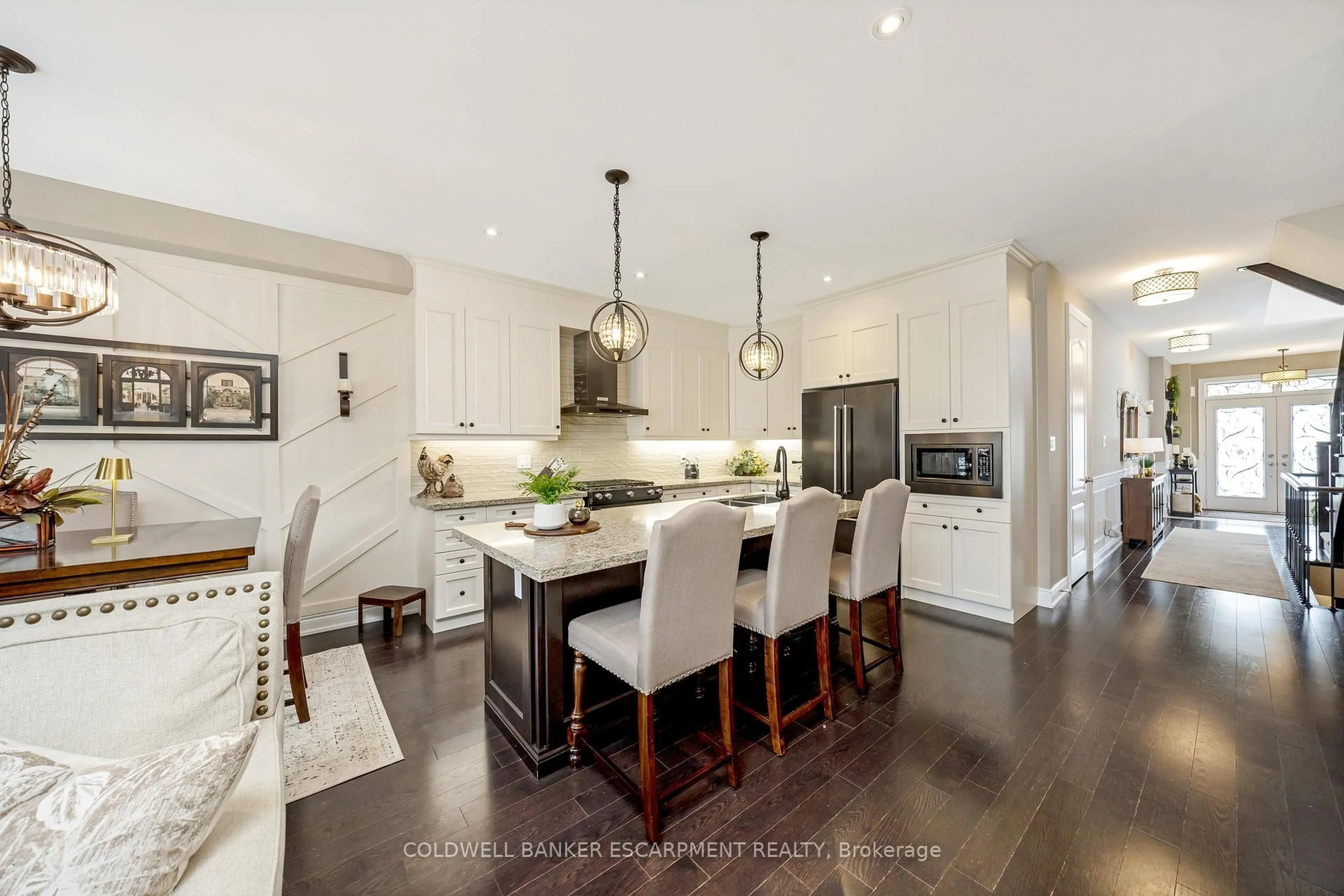 Open concept kitchen, ceramic/tile floor for 107 Taylor Ave, Guelph/Eramosa Ontario N0B 2K0
