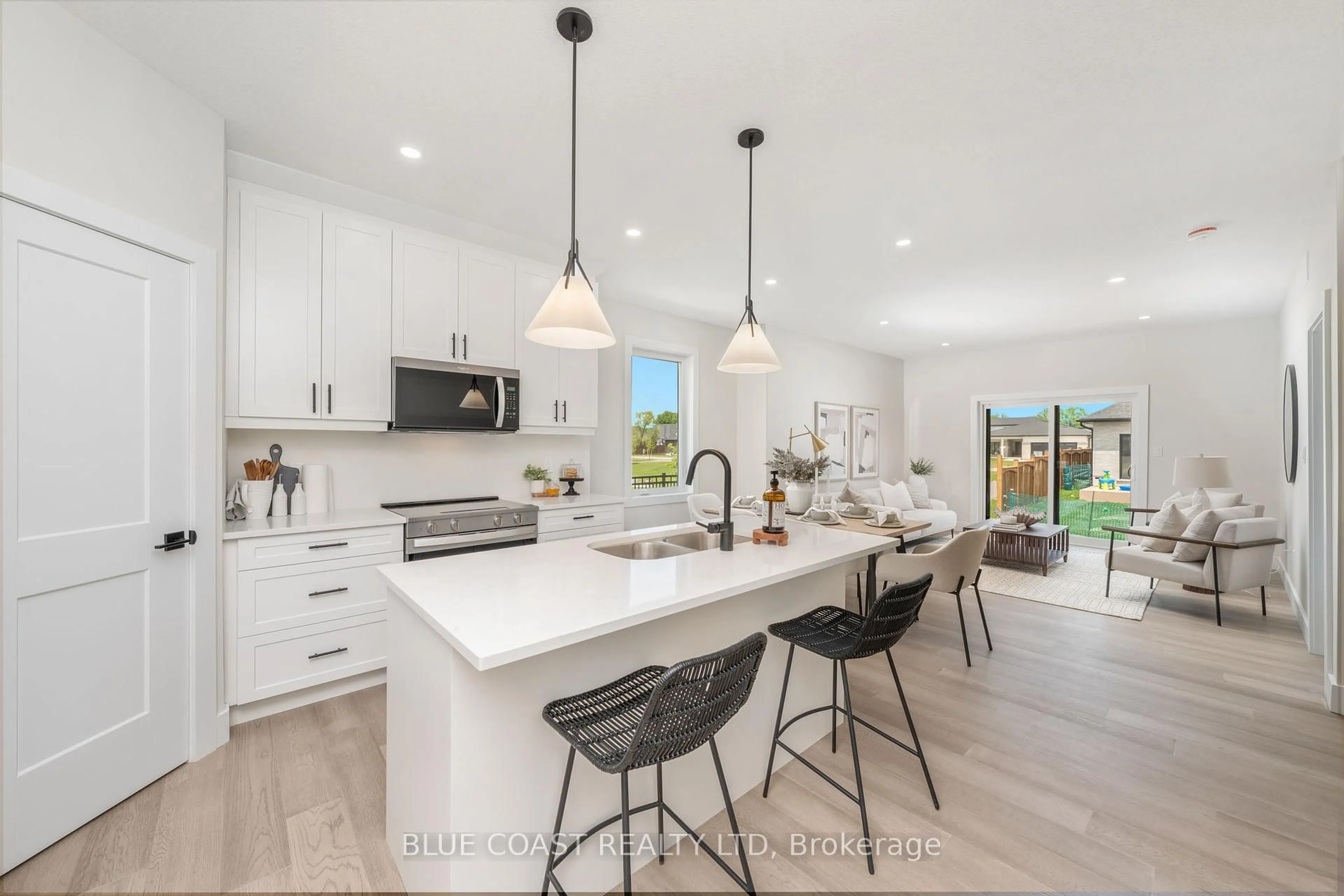 Open concept kitchen, unknown for 520 Anise Lane, Sarnia Ontario N7S 0B3