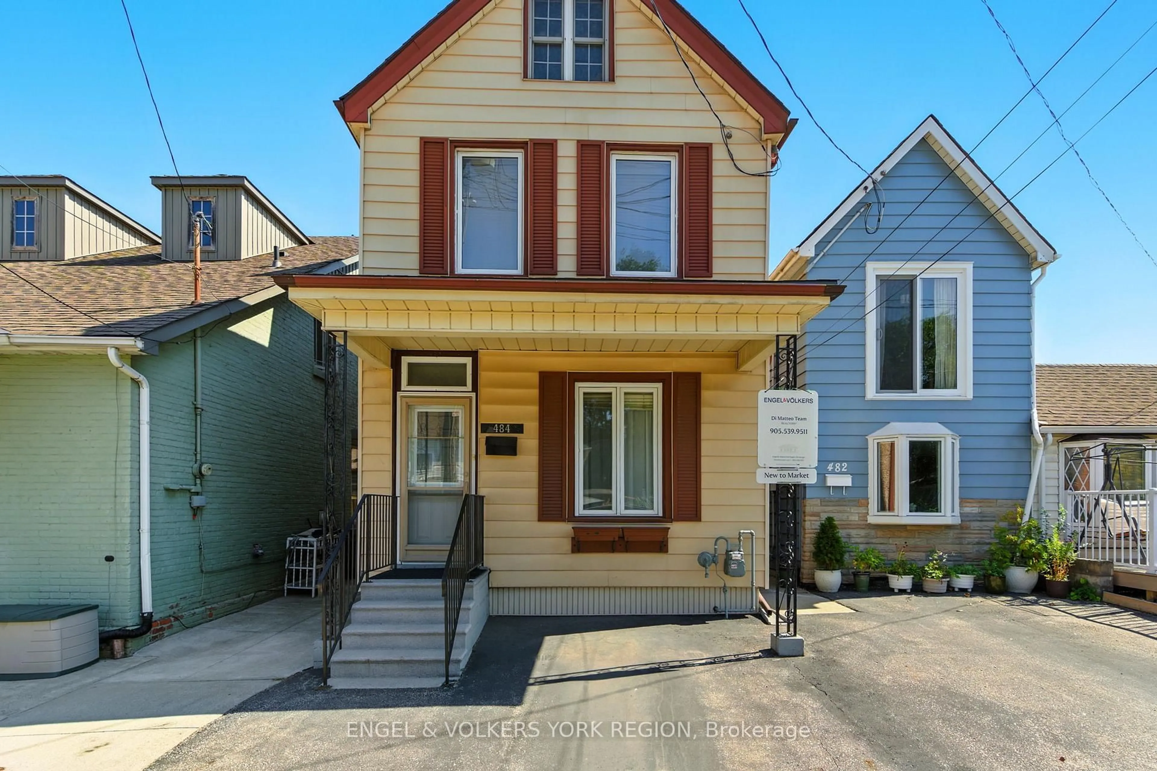Unknown for 484 John St, Hamilton Ontario L8L 4R5