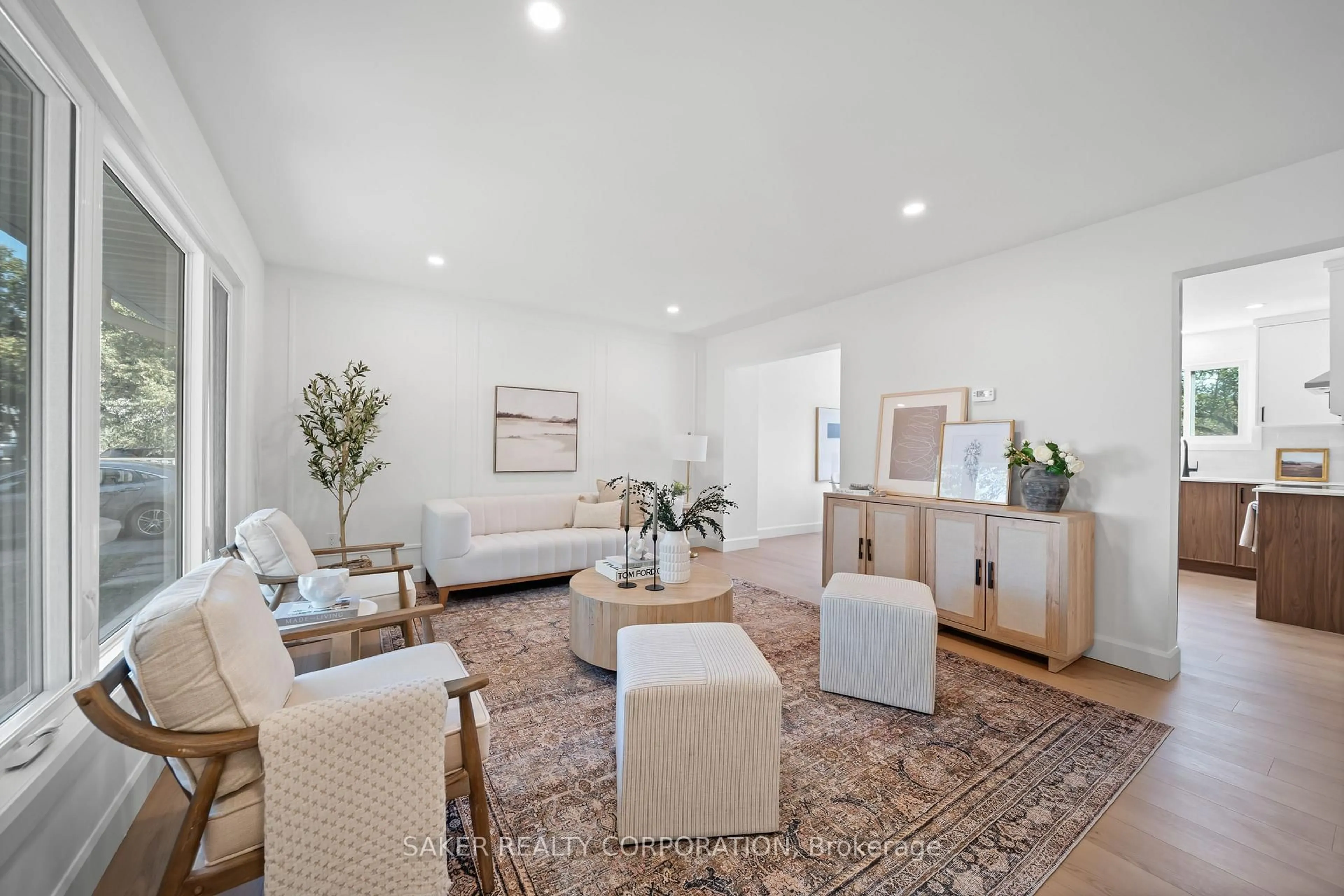 Living room with furniture, unknown for 10 Edgemere Cres, London South Ontario N5Z 4M5
