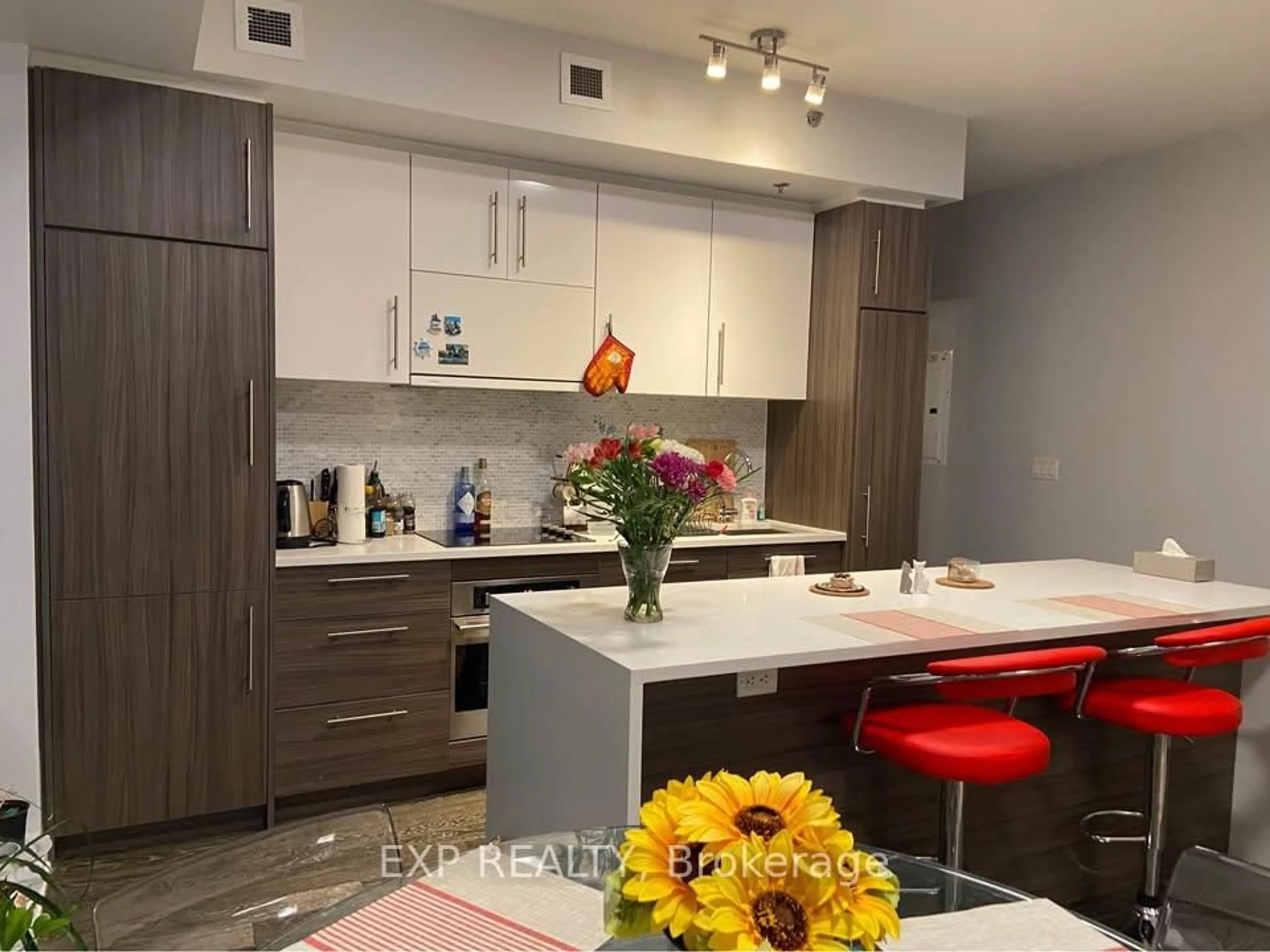 Open concept kitchen, unknown for 428 Sparks St #501, Ottawa Ontario K1R 0B3