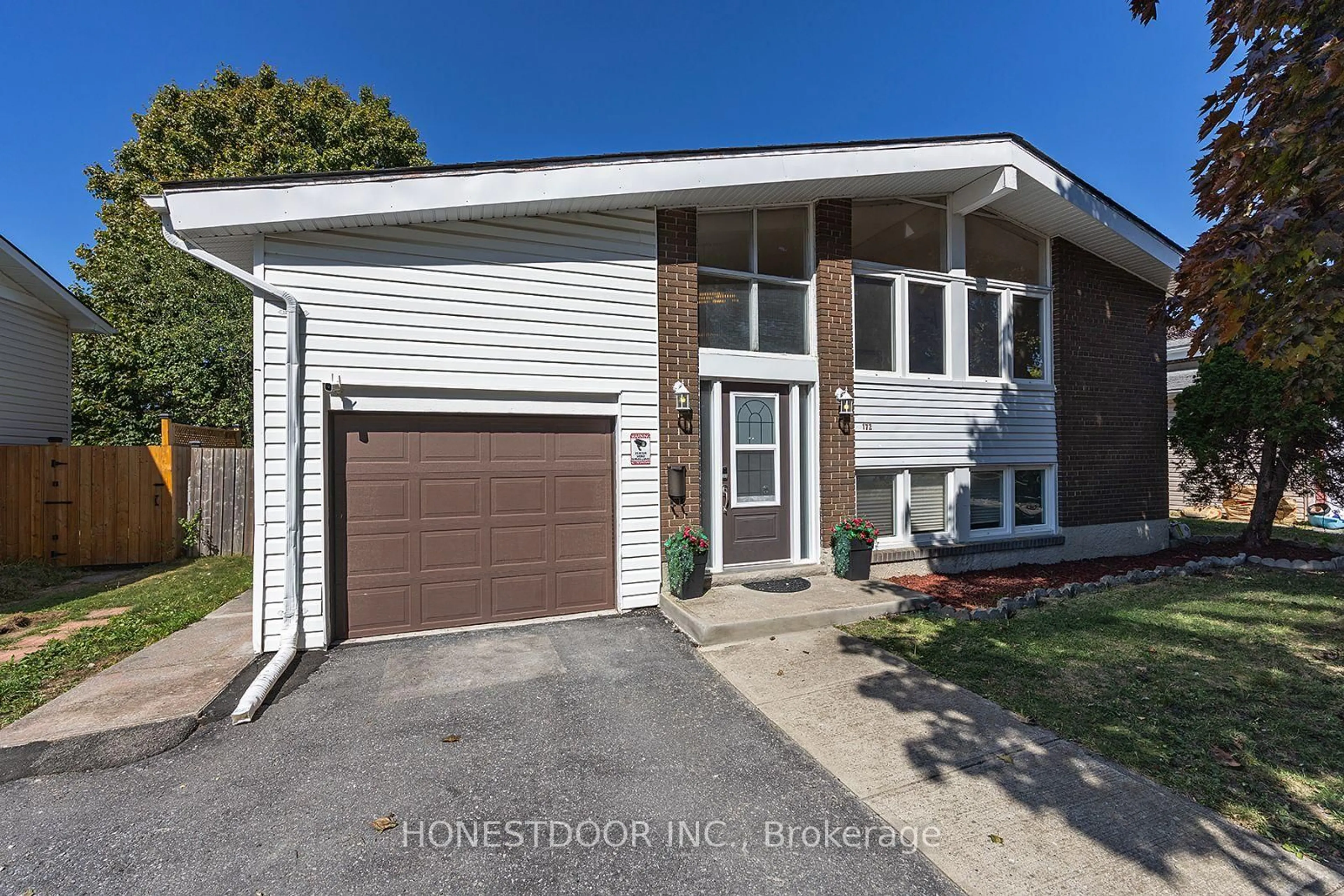 Home with vinyl exterior material, street for 172 Casterton Ave, Kingston Ontario K7M 1R5