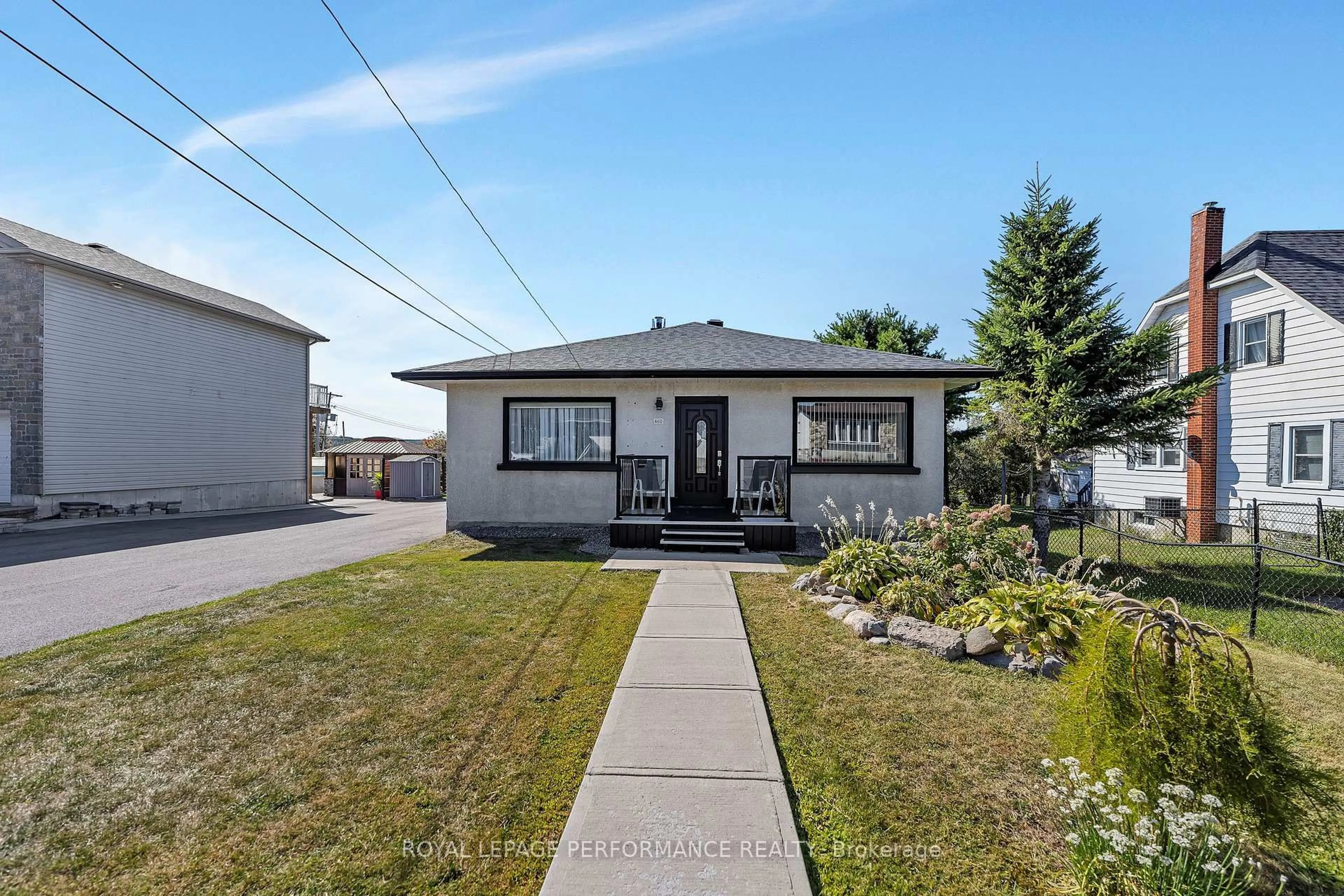 Unknown for 460-462 Main St, Alfred and Plantagenet Ontario K0B 1L0