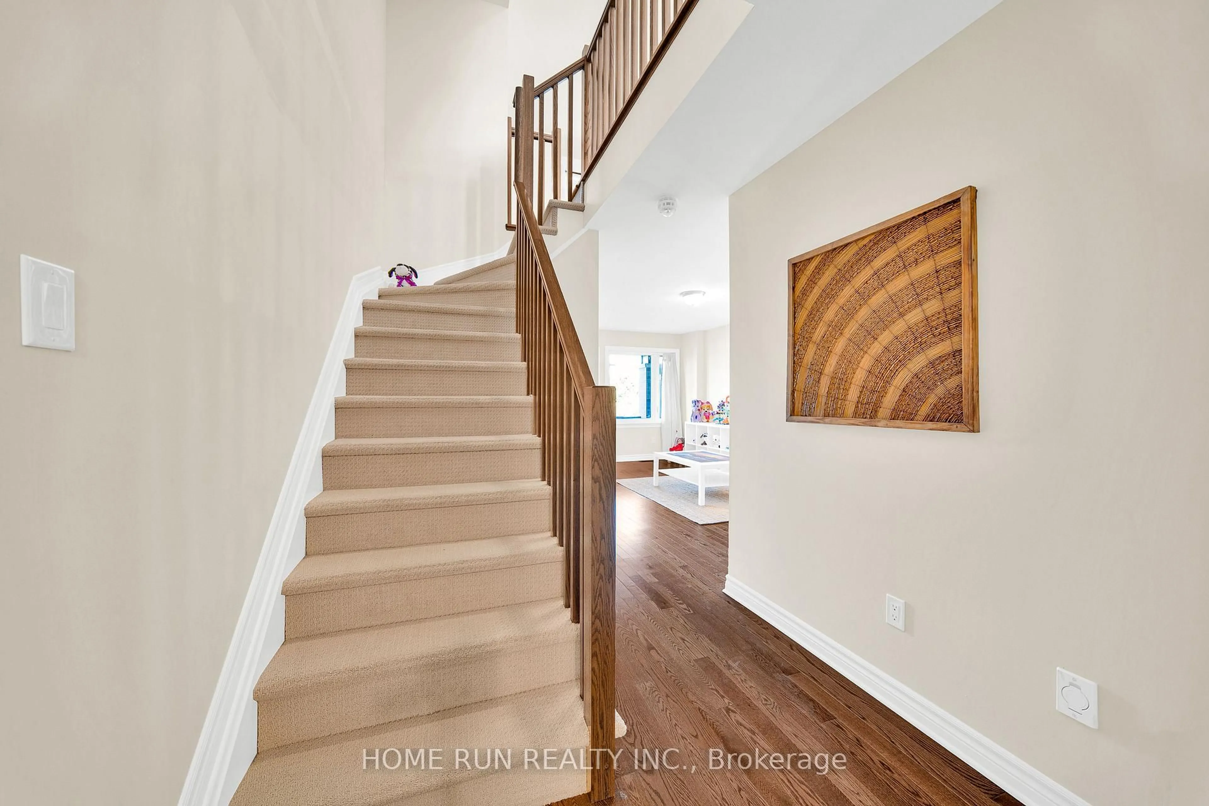 Unknown for 90 Gooseberry Pl, Ottawa Ontario K2J 5Z6