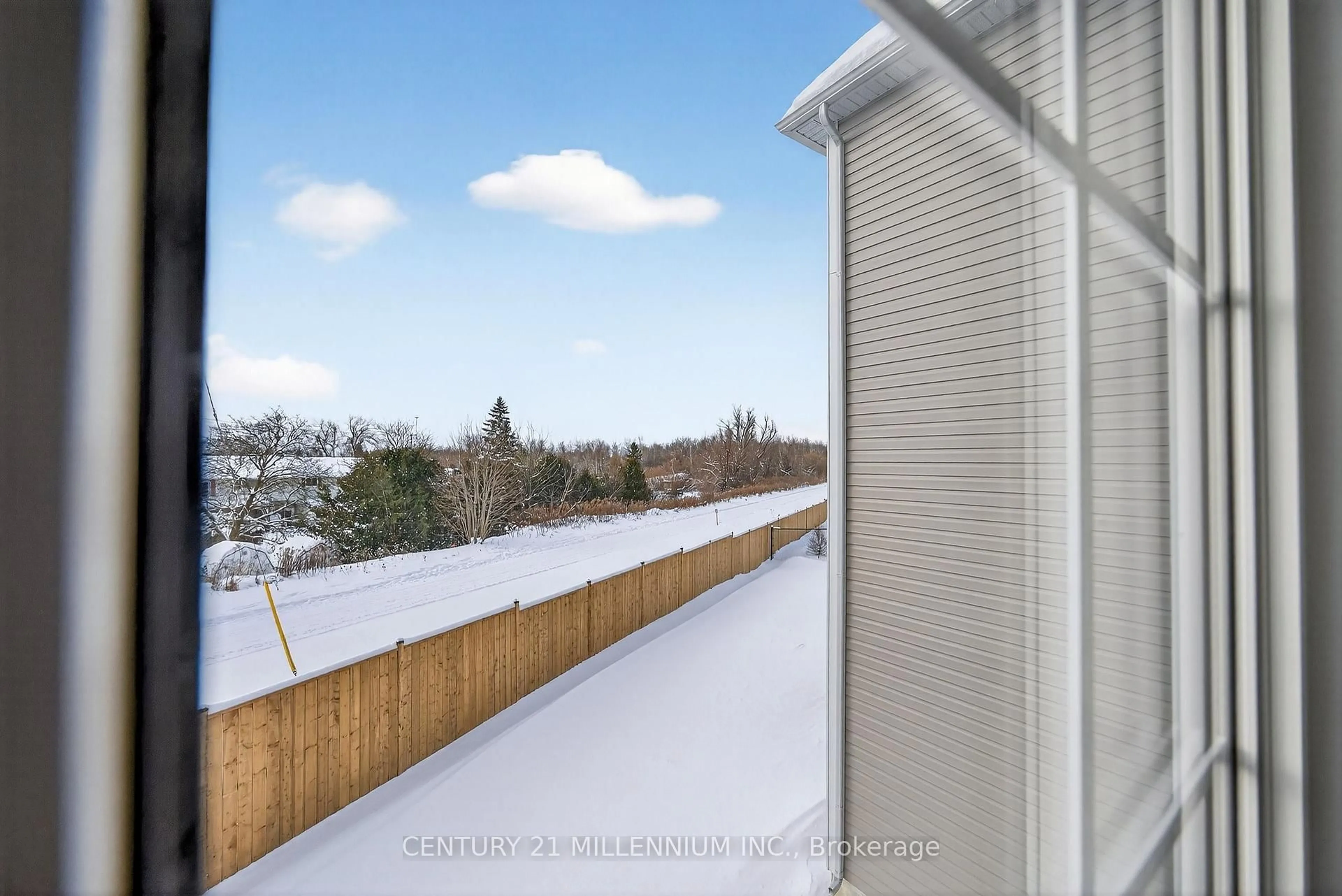 Unknown for 100 Walden Dr, Shelburne Ontario L9V 3Y1