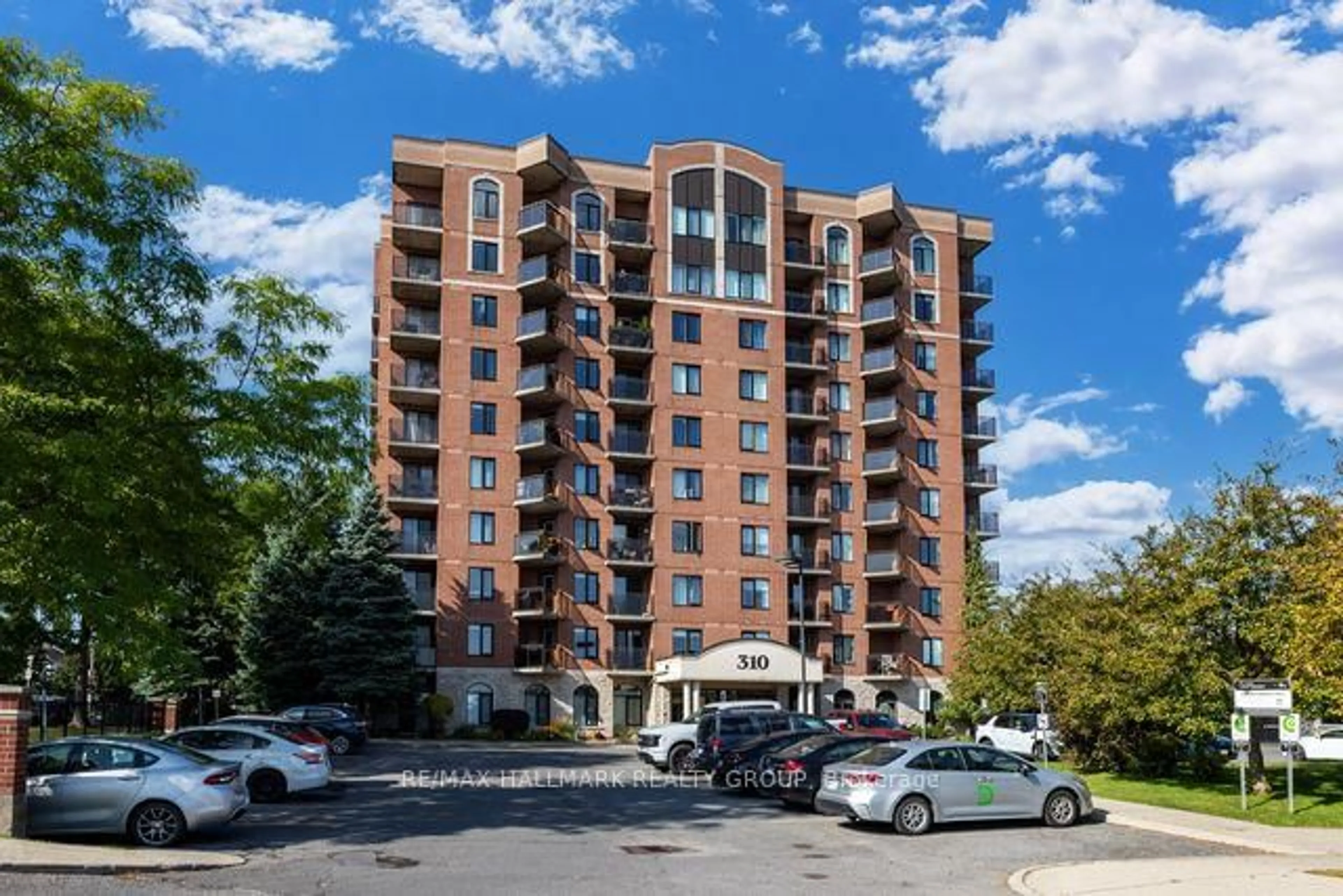 Unknown for 310 Central Park Dr #4C, Ottawa Ontario K2C 4G4