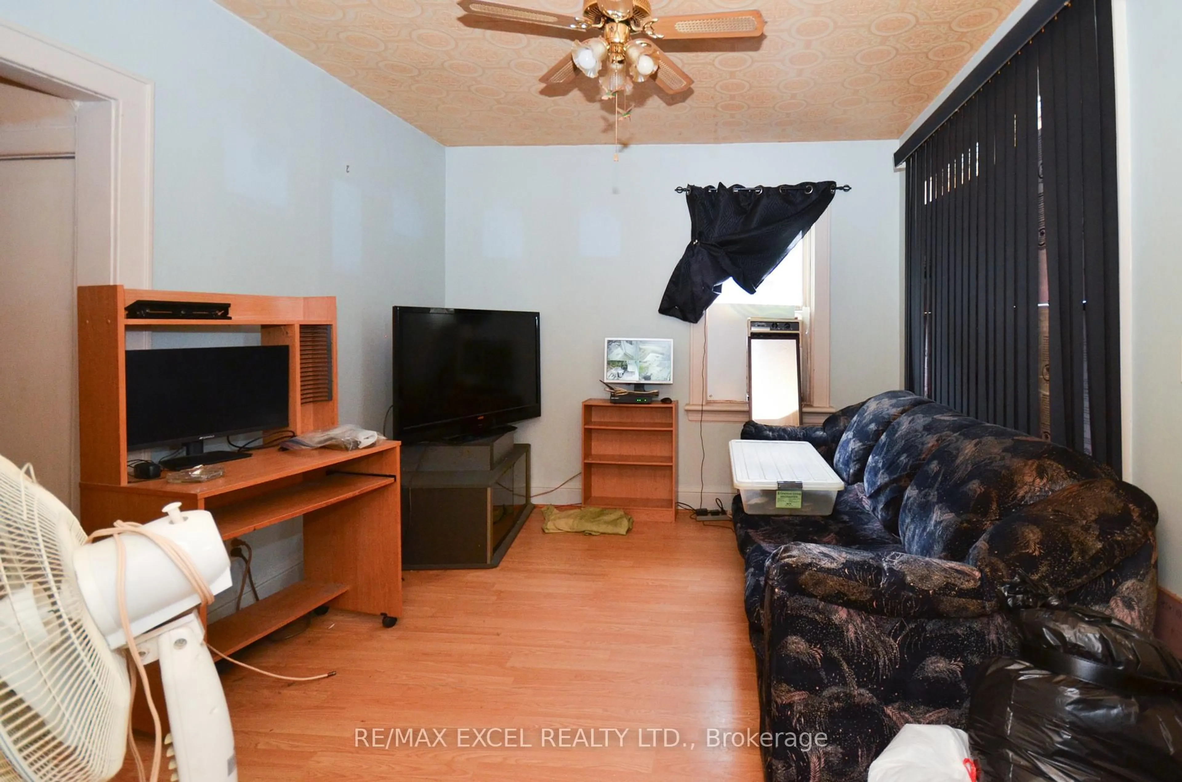 A pic of a room for 463 Lorne St, Greater Sudbury Ontario P3C 4R3
