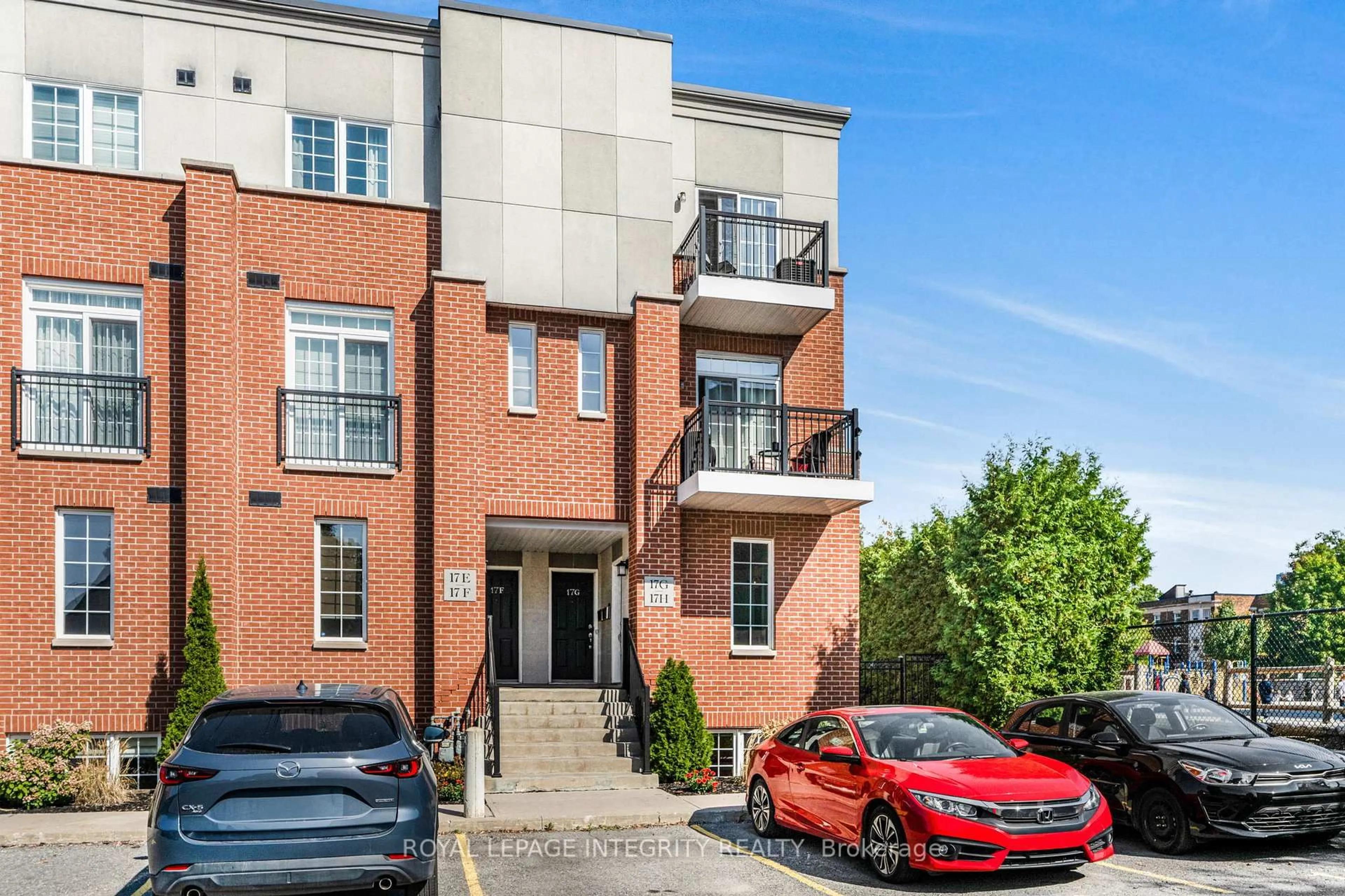 Home with brick exterior material, street for 17 Melrose Ave #H, Ottawa Ontario K1Y 1T8