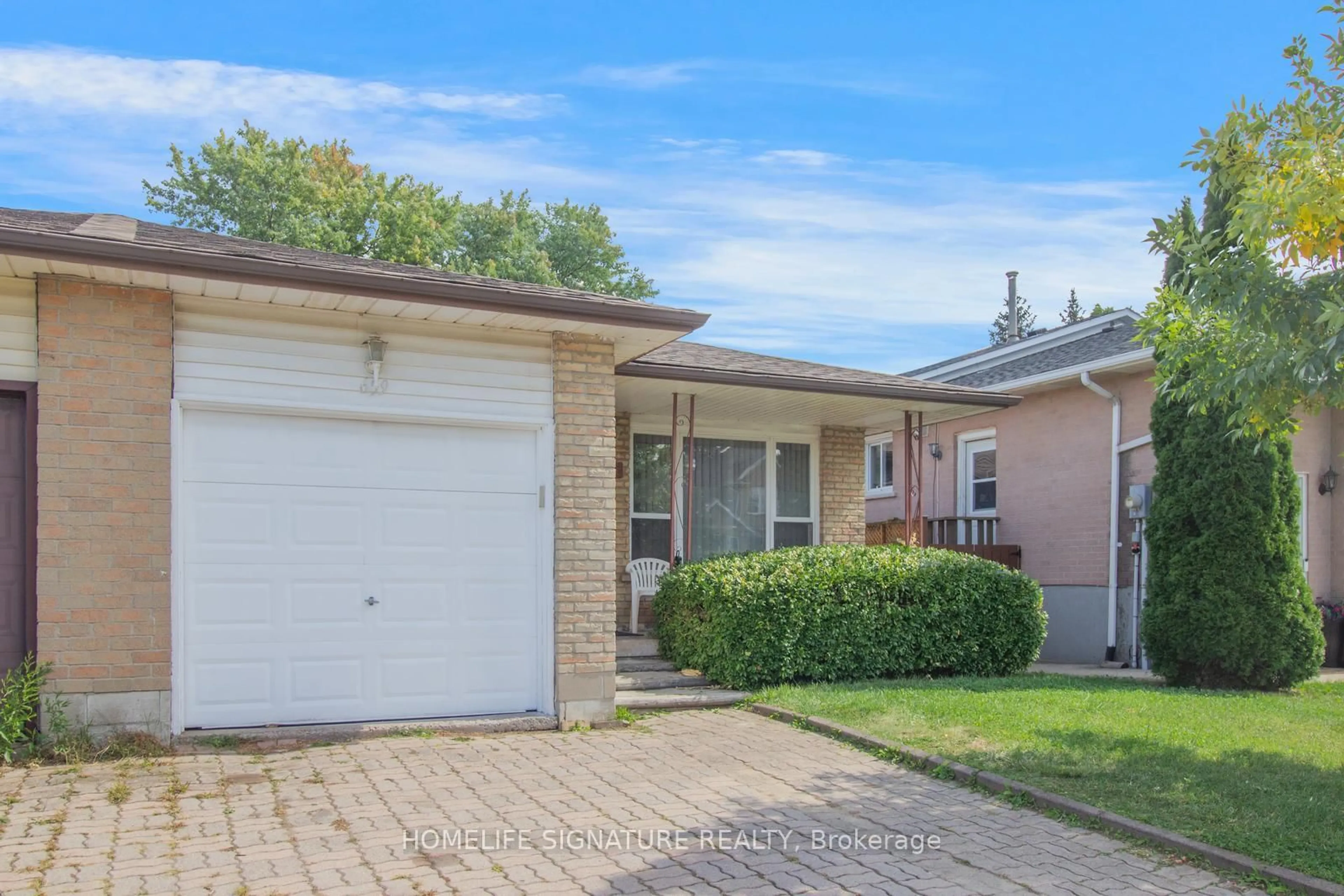 Unknown for 659 Upper Horning Rd, Hamilton Ontario L9C 7R3