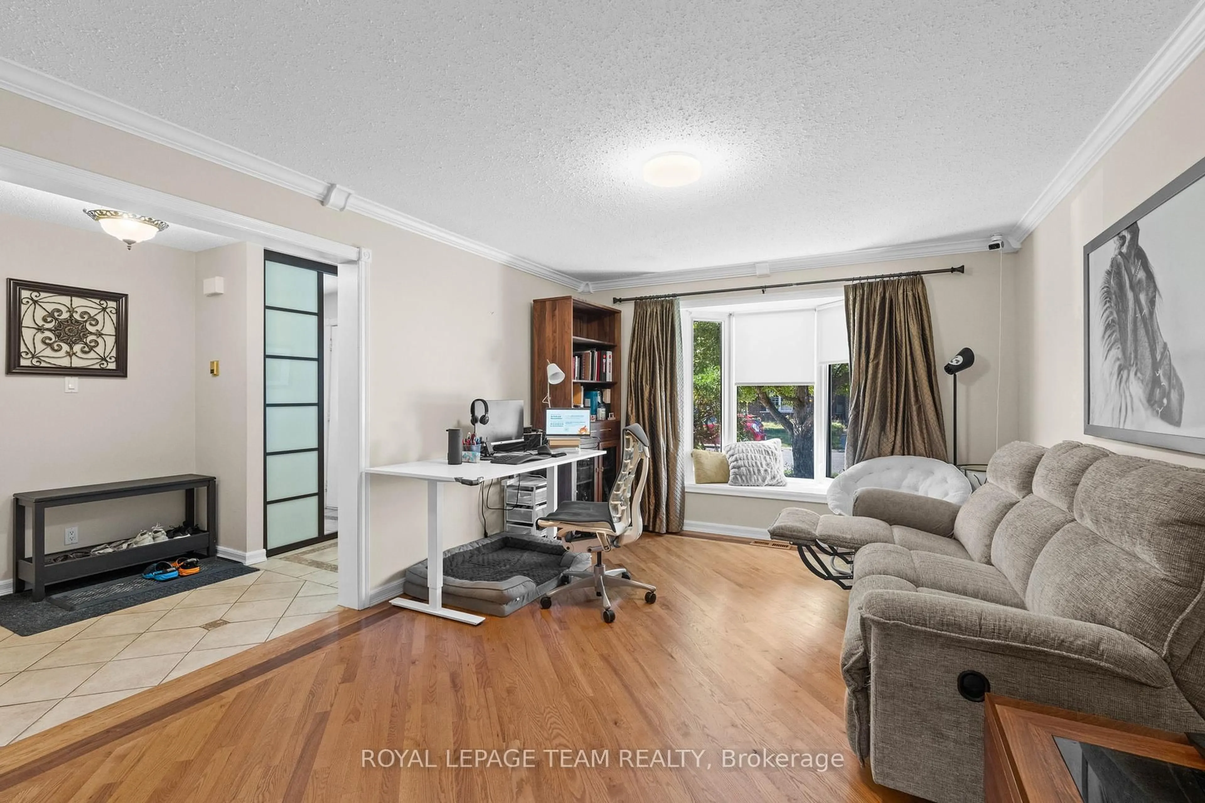 Unknown for 35 IVYLEA St, Ottawa Ontario K2G 4X1
