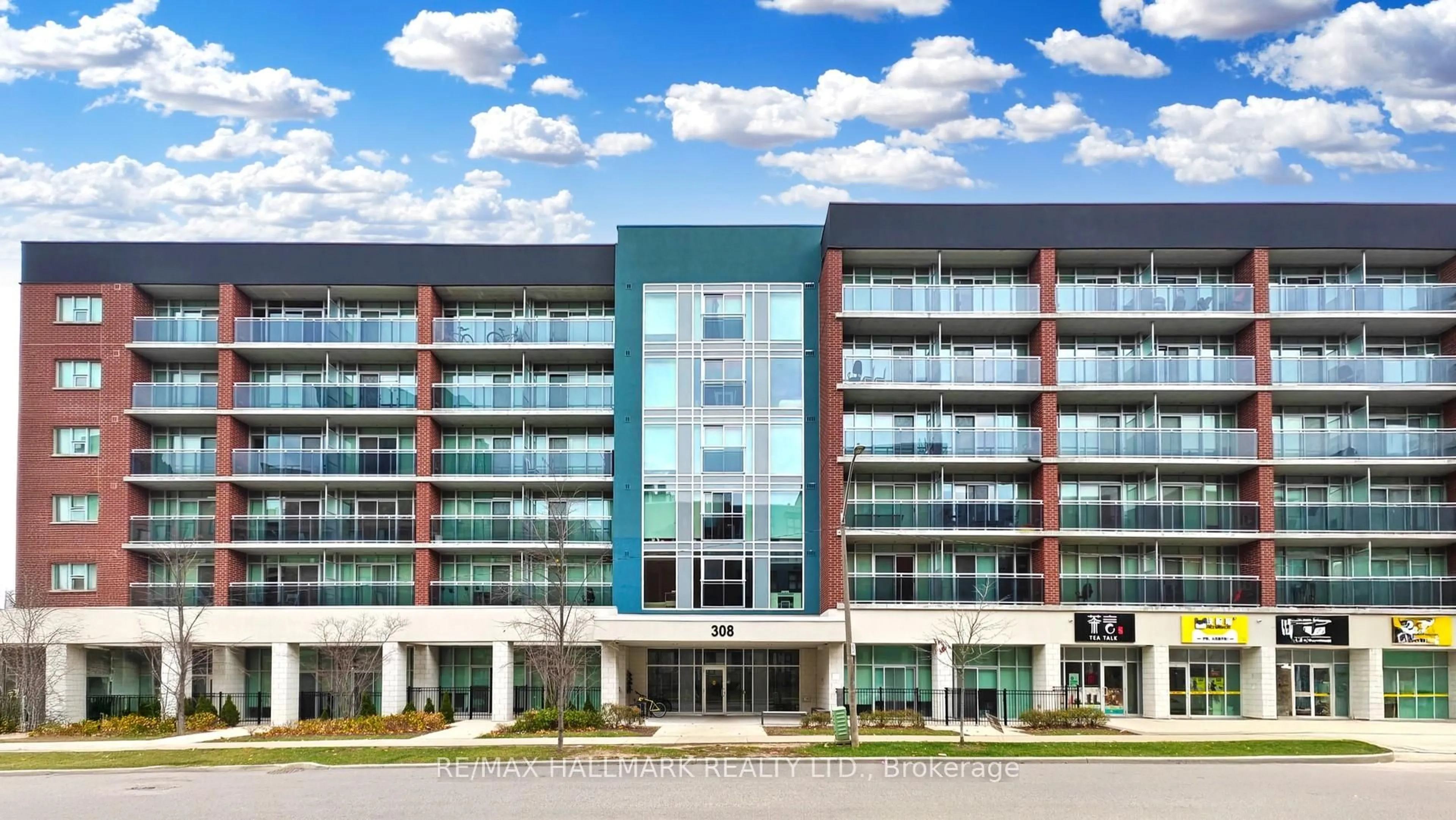 Indoor foyer for 308 Lester St #207, Waterloo Ontario N2L 3W6