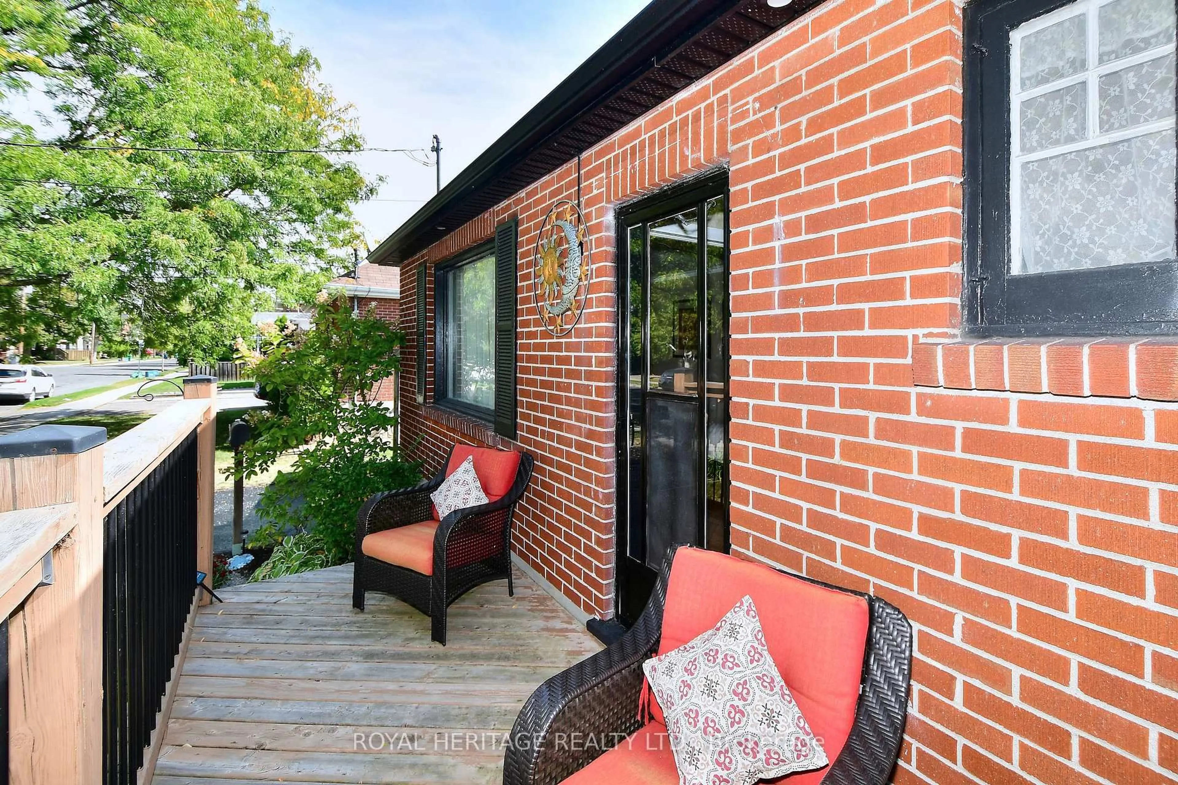 Home with brick exterior material, street for 245 King George St, Peterborough Ontario K9J 1R7