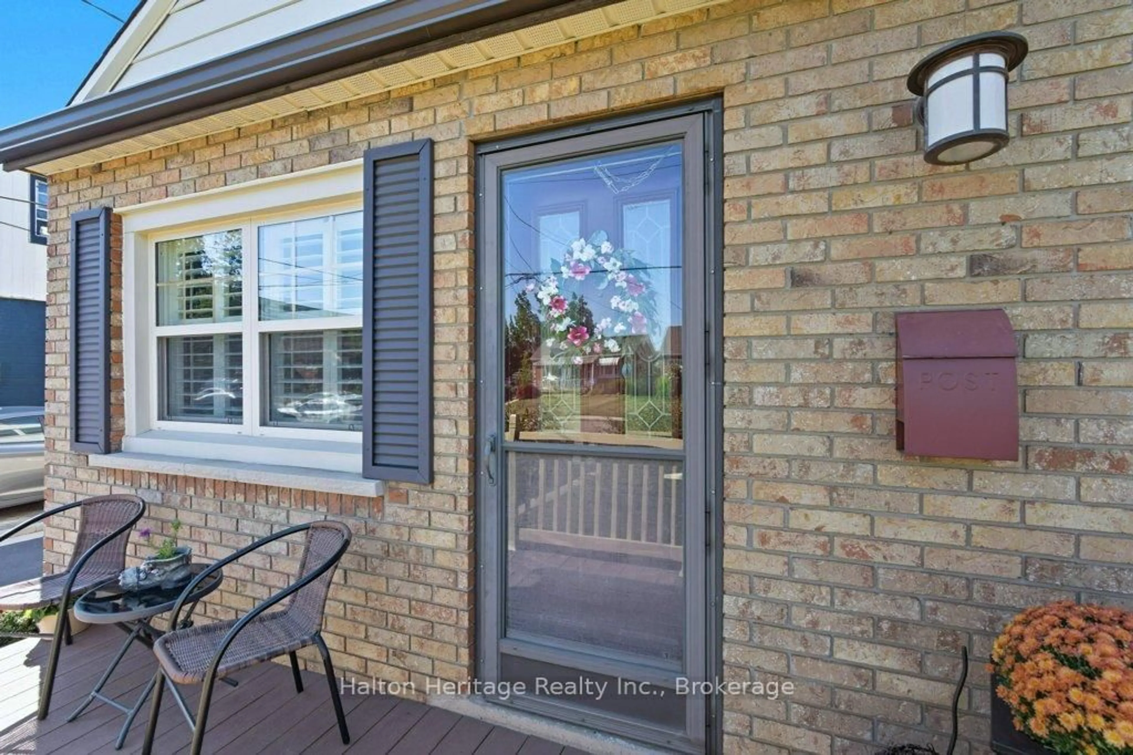 Unknown for 478 East 37th St, Hamilton Ontario L8V 4B9