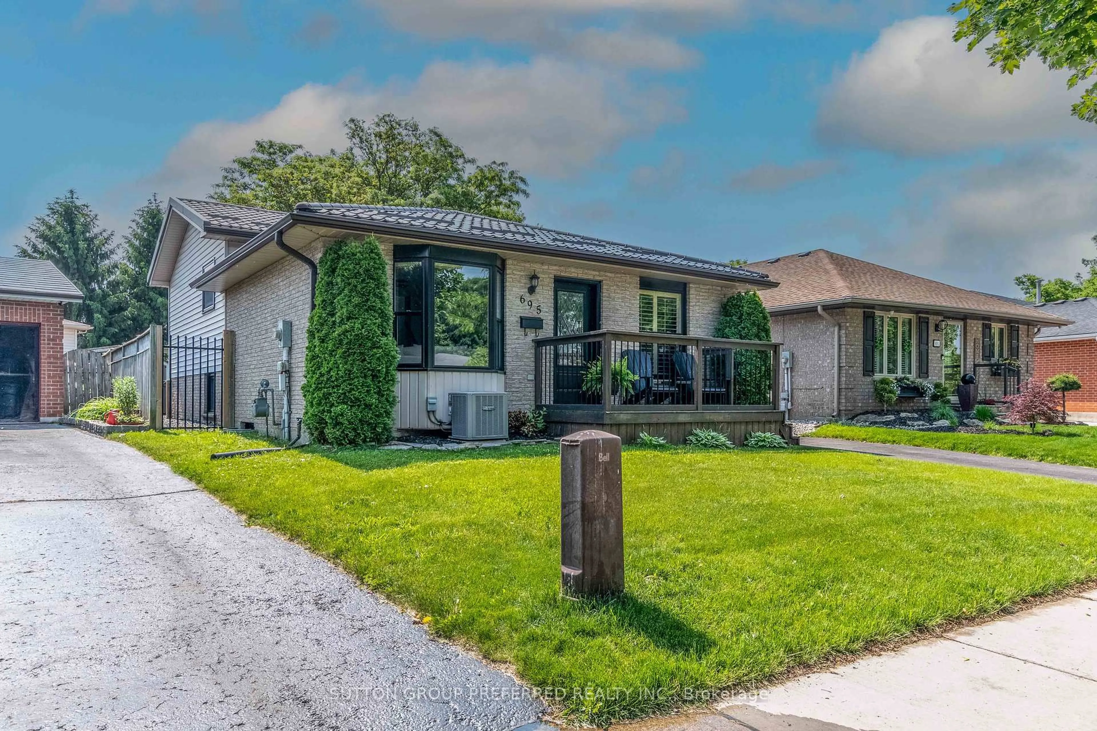 Home with brick exterior material, street for 695 Railton Ave, London East Ontario N5V 4E2